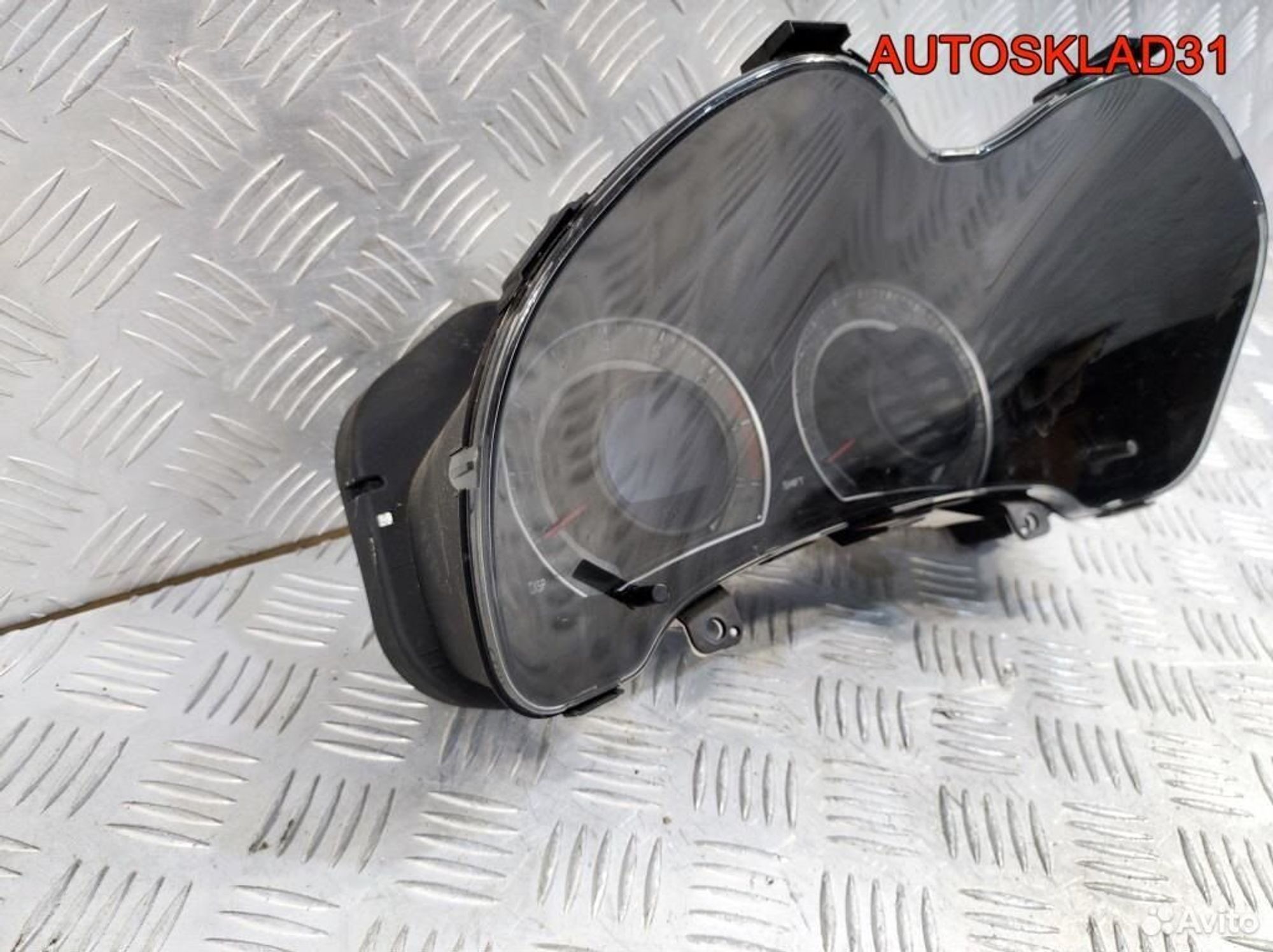 Панель приборов Toyota Auris E15 8380002L52 Бензин, 3600 рублей, Дубовое