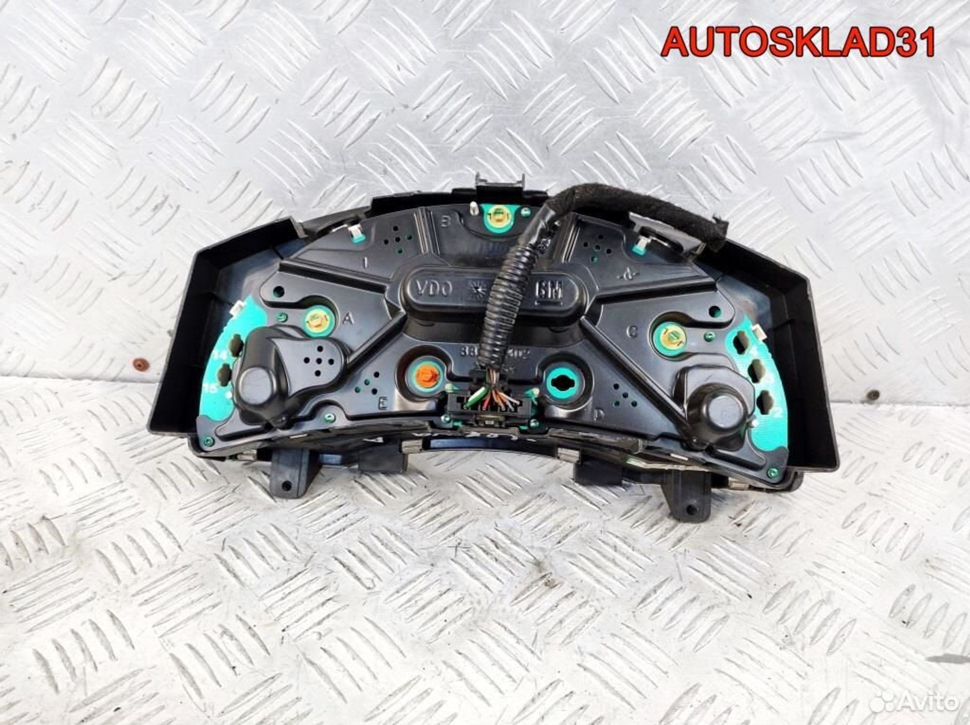 Панель приборов Opel Meriva A 13214771 Бензин, 2500 рублей, Дубовое