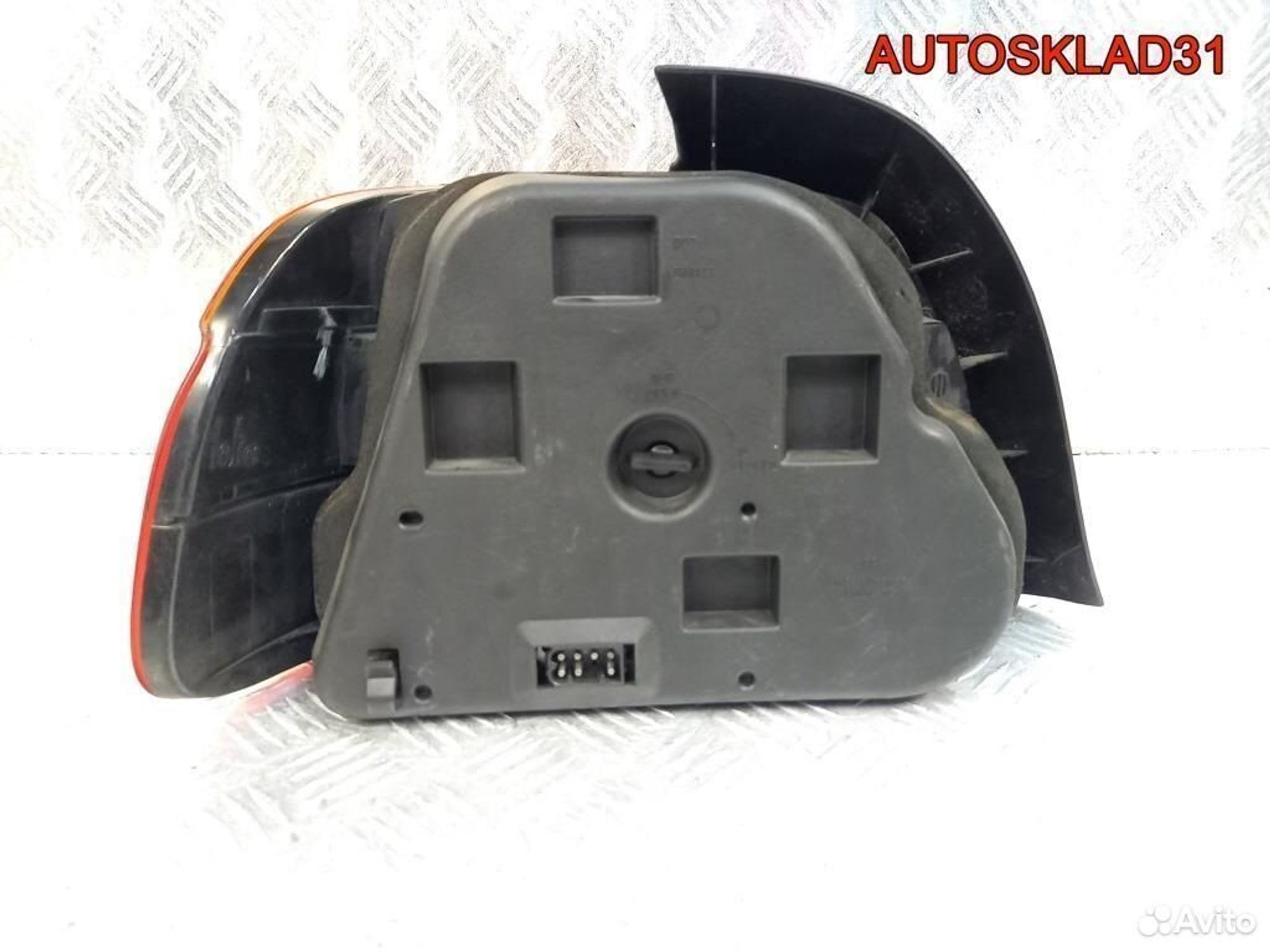 Фонарь задний правый BMW E39 8358032 Седан, 2100 рублей, Дубовое