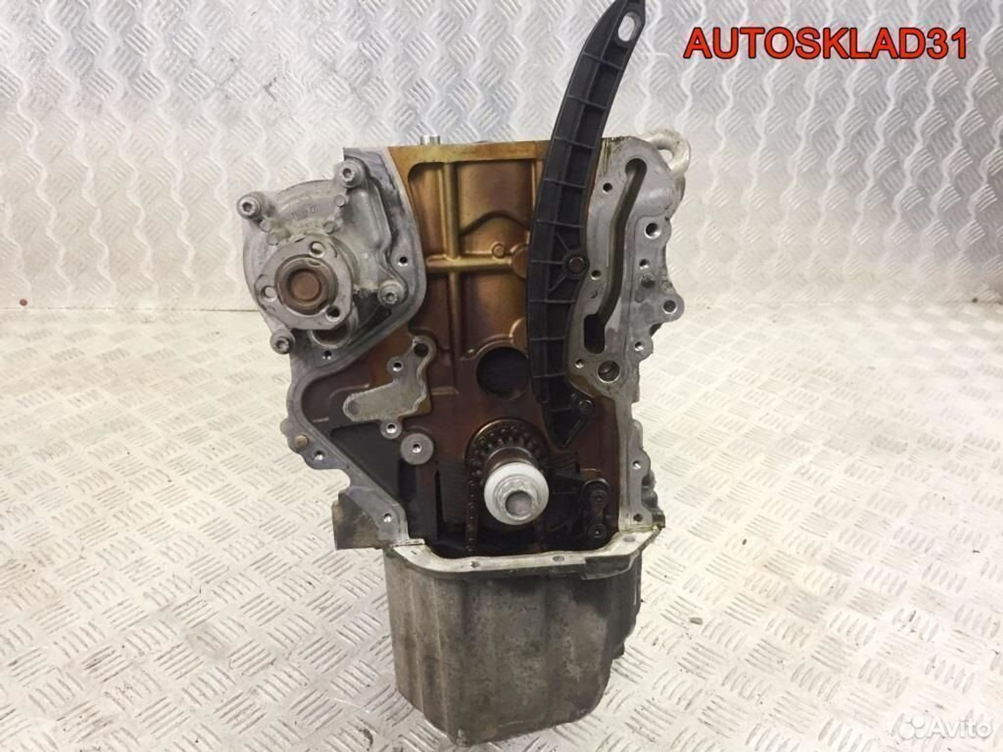 Блок двигателя Volkswagen Golf 5 BLP 03C103019G, 5400 рублей, Дубовое