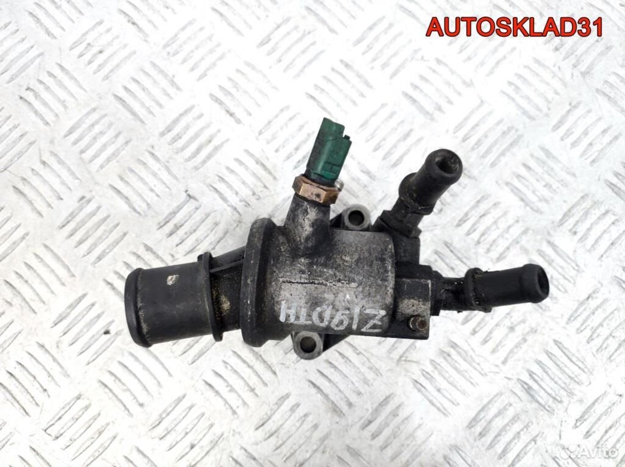 Корпус термостата Оpеl Vectrа С Z19DTH 55202510, 1100 рублей, Дубовое