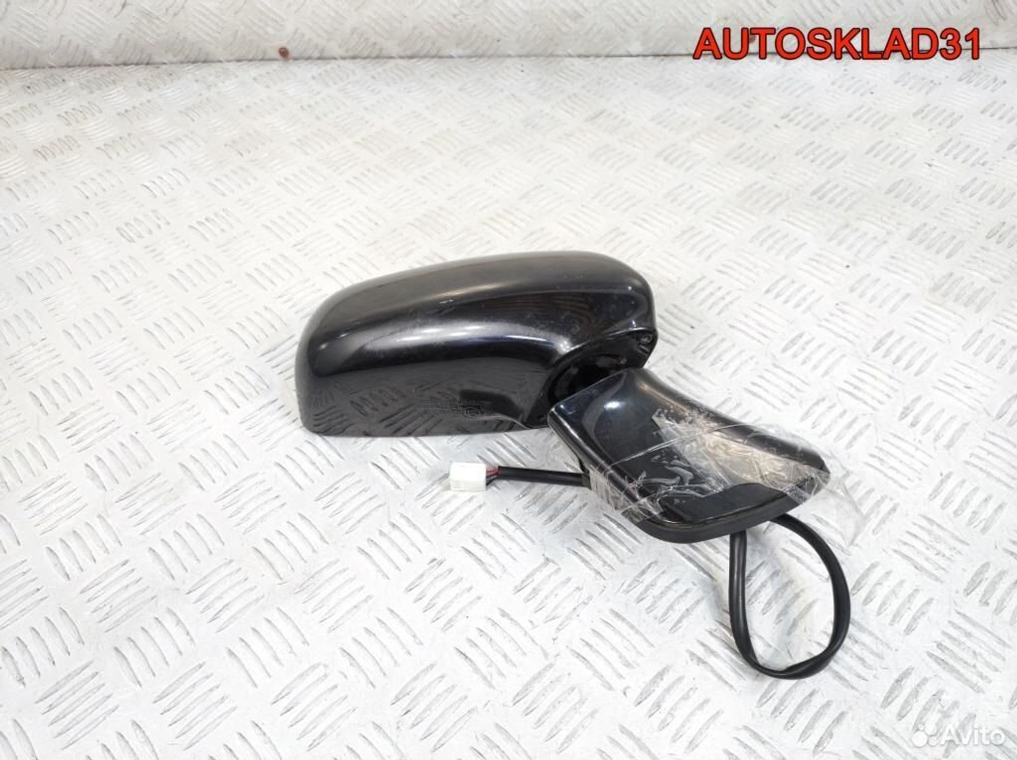 Зеркало правое Toyota Corolla Verso 879100F040A0, 10200 рублей, Дубовое