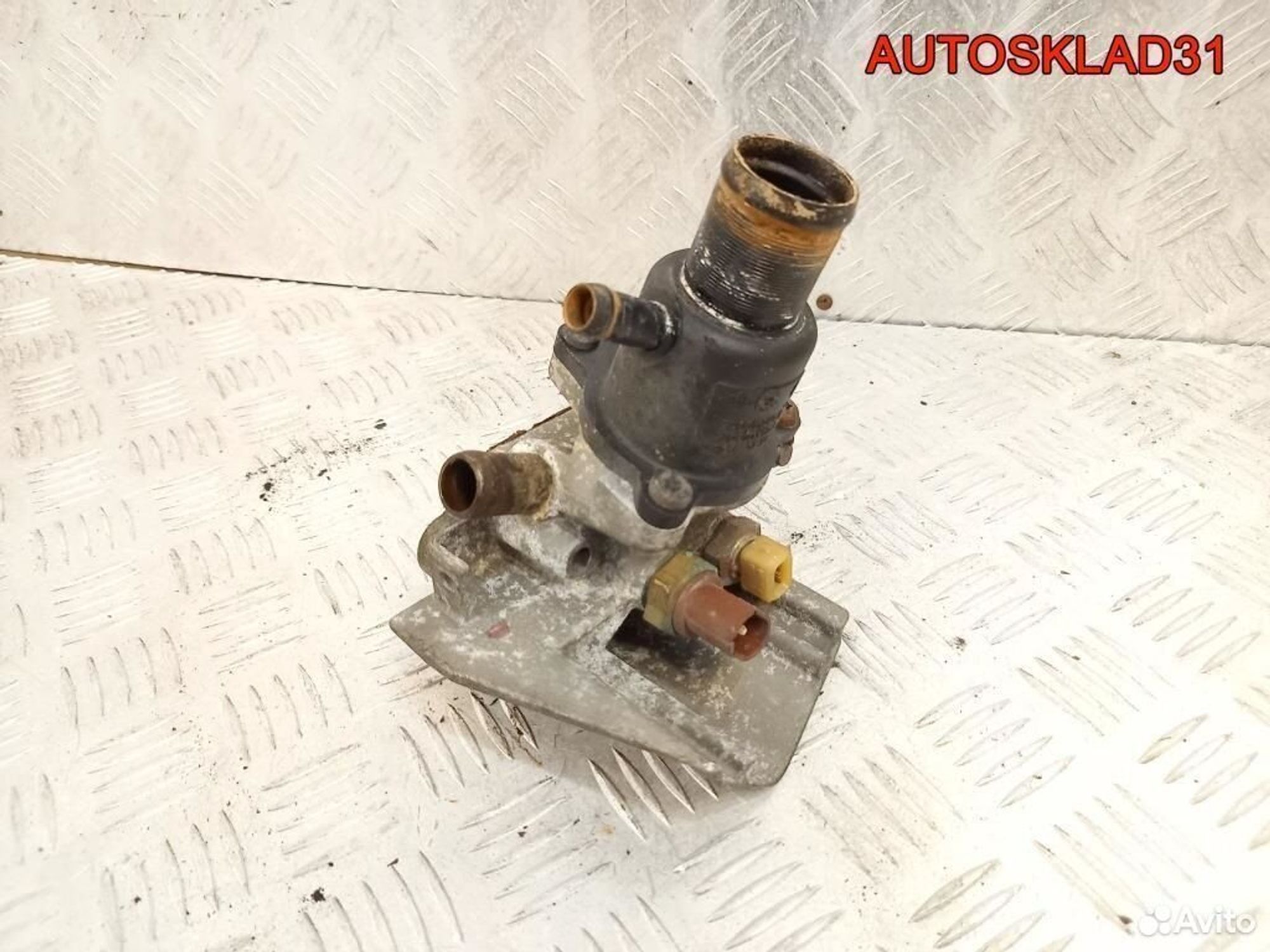 Корпус термостата Renault Megane 1 K7M 7700112493, 1300 рублей, Дубовое