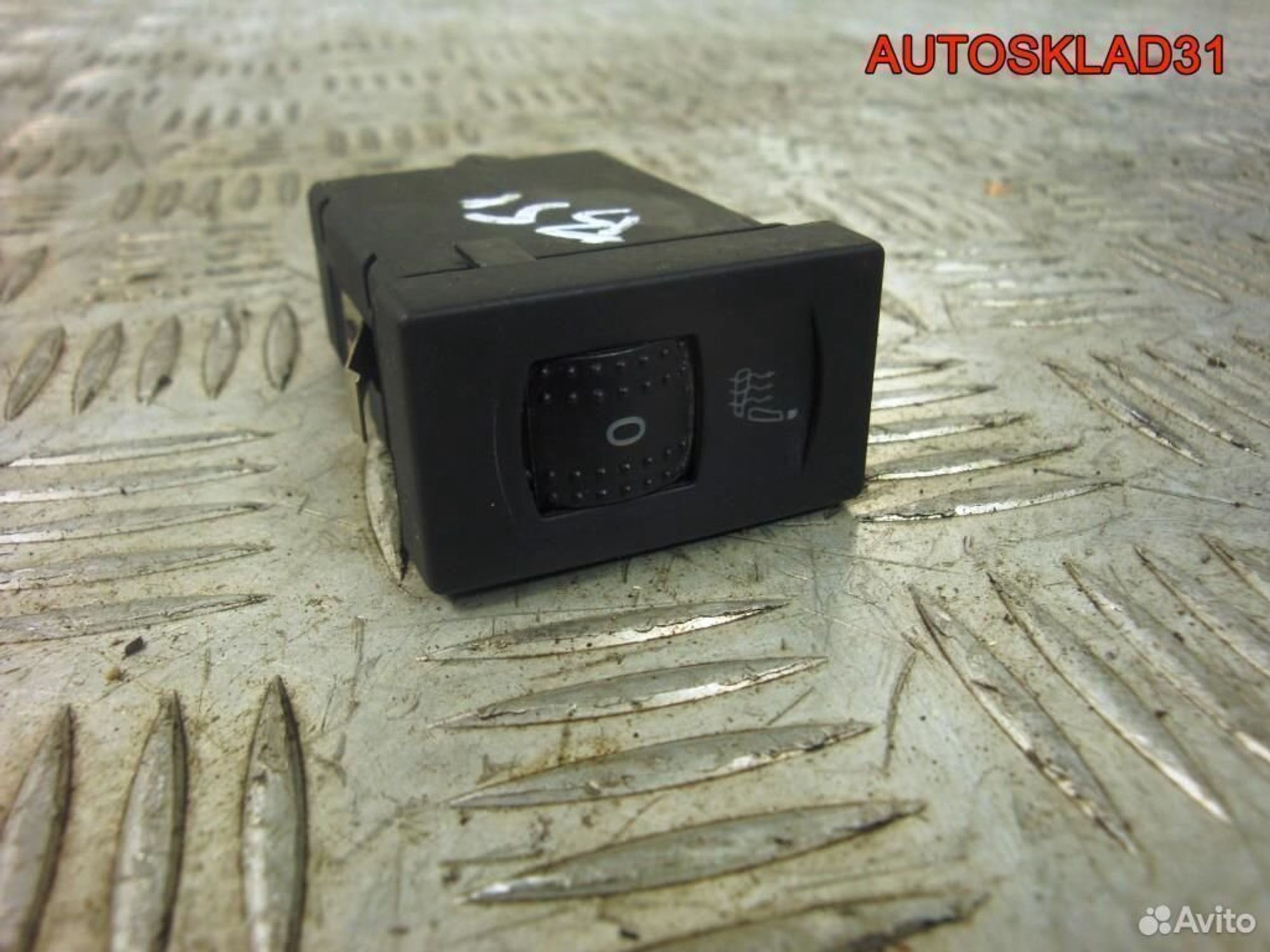 Кнопка обогрева сидений VW Passat B5 3B0963564C, 600 рублей, Дубовое