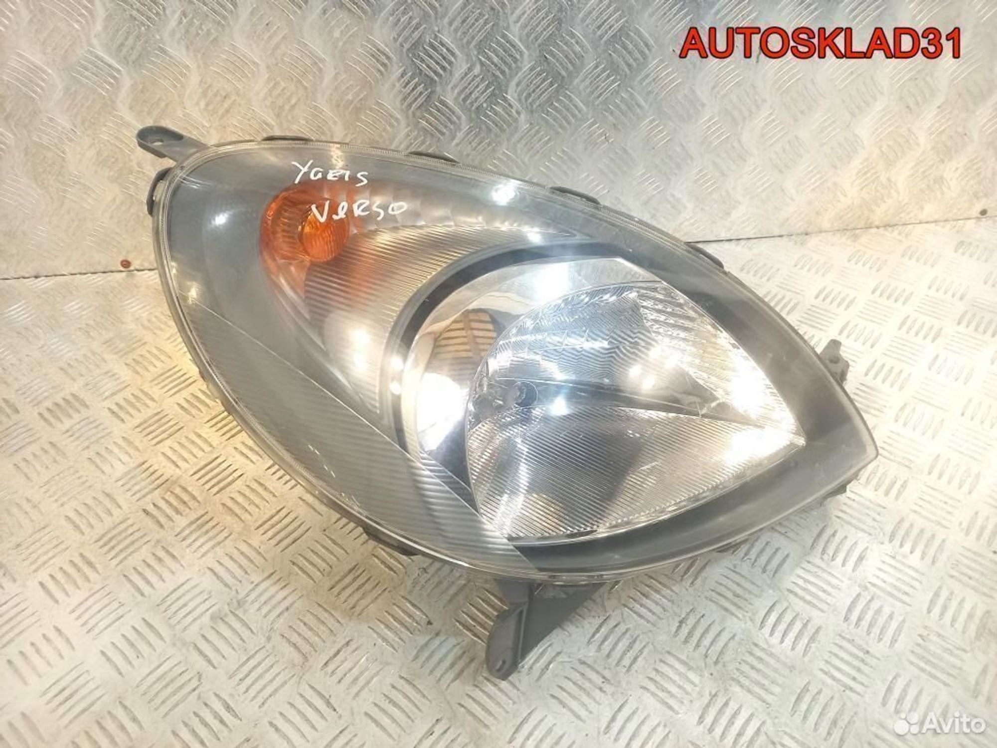 Фара правая Toyota Yaris Verso 1999-2005, 7700 рублей, Дубовое