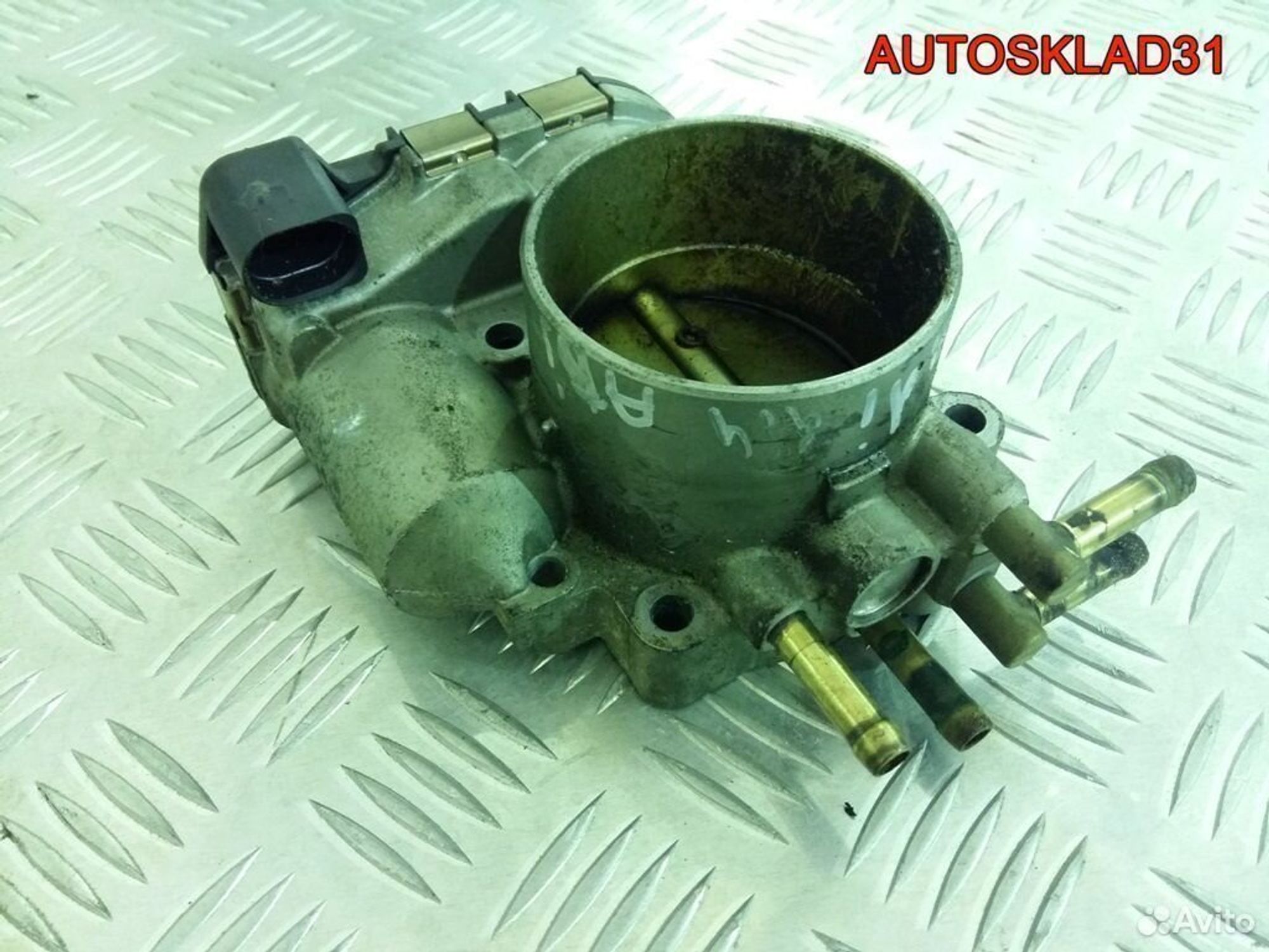 Дроссельная заслонка Audi A6 C5 2.4 ARJ 078133062B, 1700 рублей, Дубовое