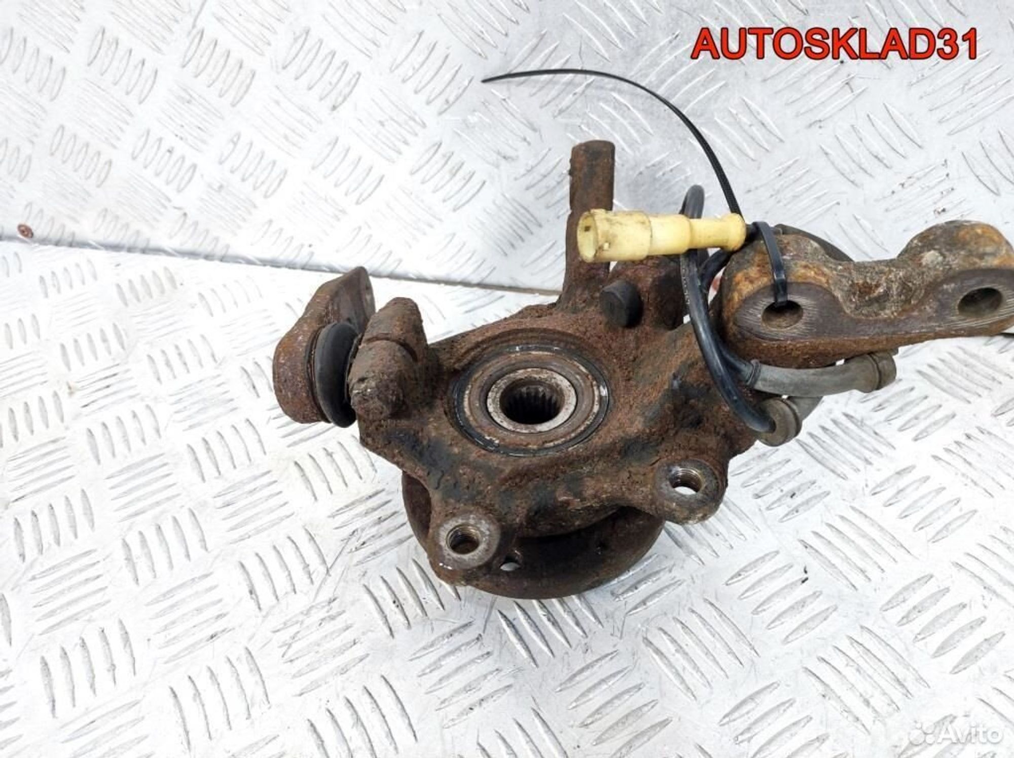 Кулак поворотный передний левый Renault Kangoo, 3600 рублей, Дубовое