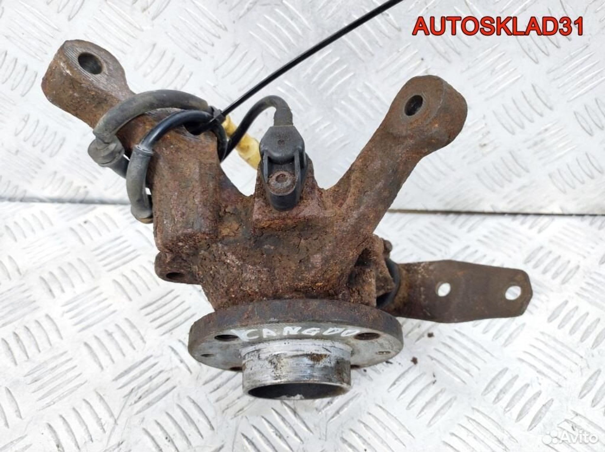 Кулак поворотный передний левый Renault Kangoo, 3600 рублей, Дубовое