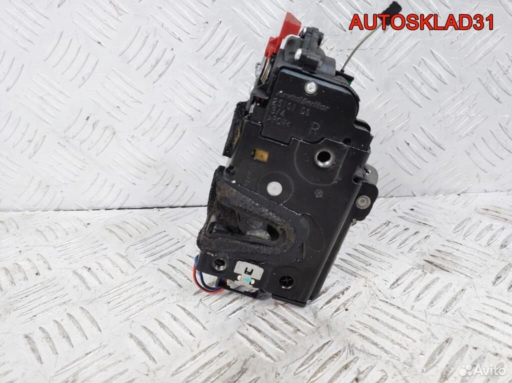 Замок двери задней правой Skoda Fabia 2 6Y0839016A, 2800 рублей, Дубовое