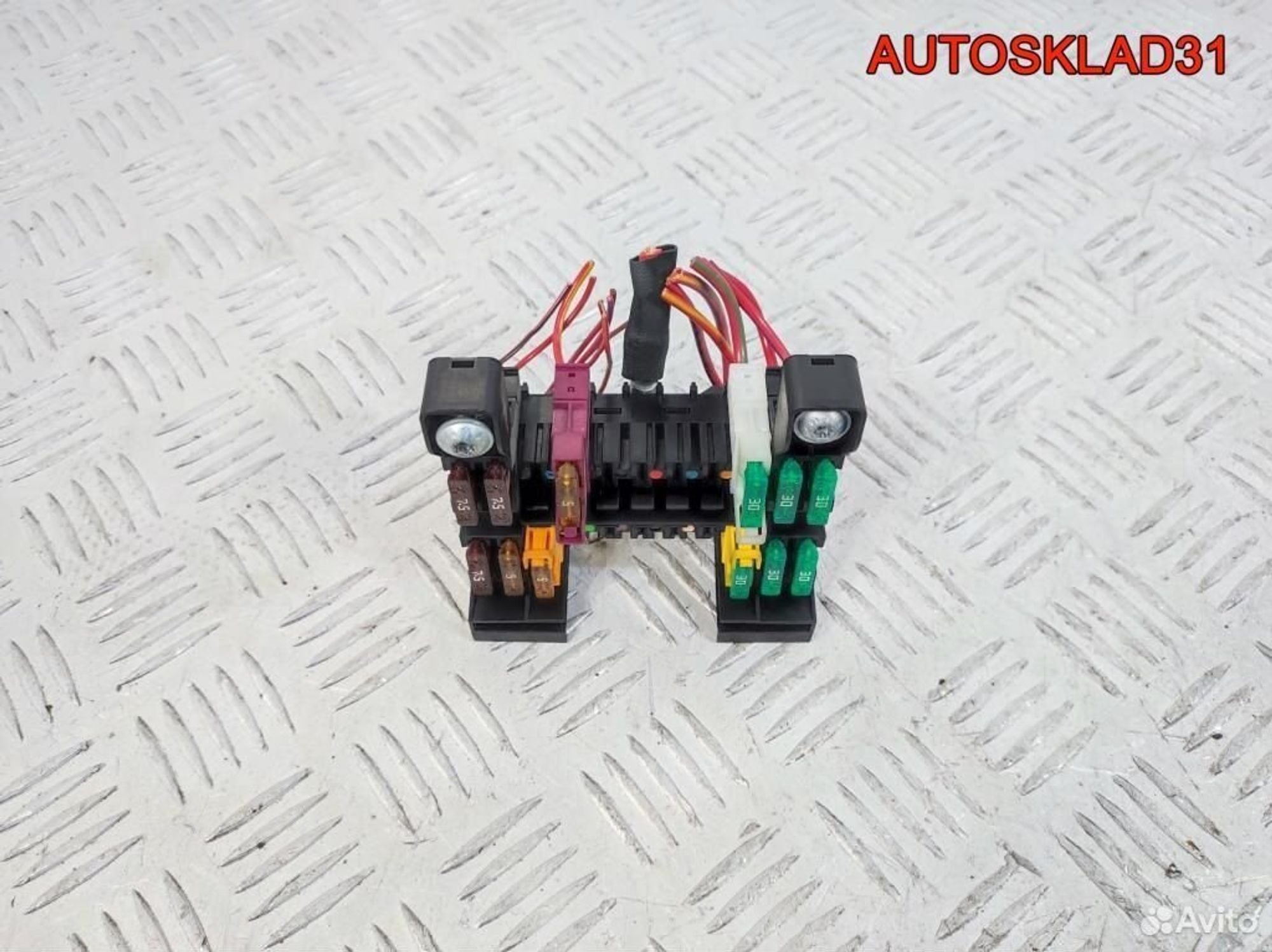 Блок предохранителей Mercedes W211 A2115450301, 1100 рублей, Дубовое