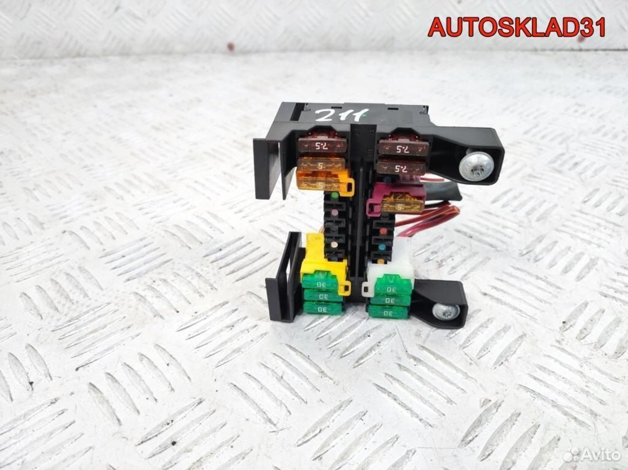 Блок предохранителей Mercedes W211 A2115450301, 1100 рублей, Дубовое