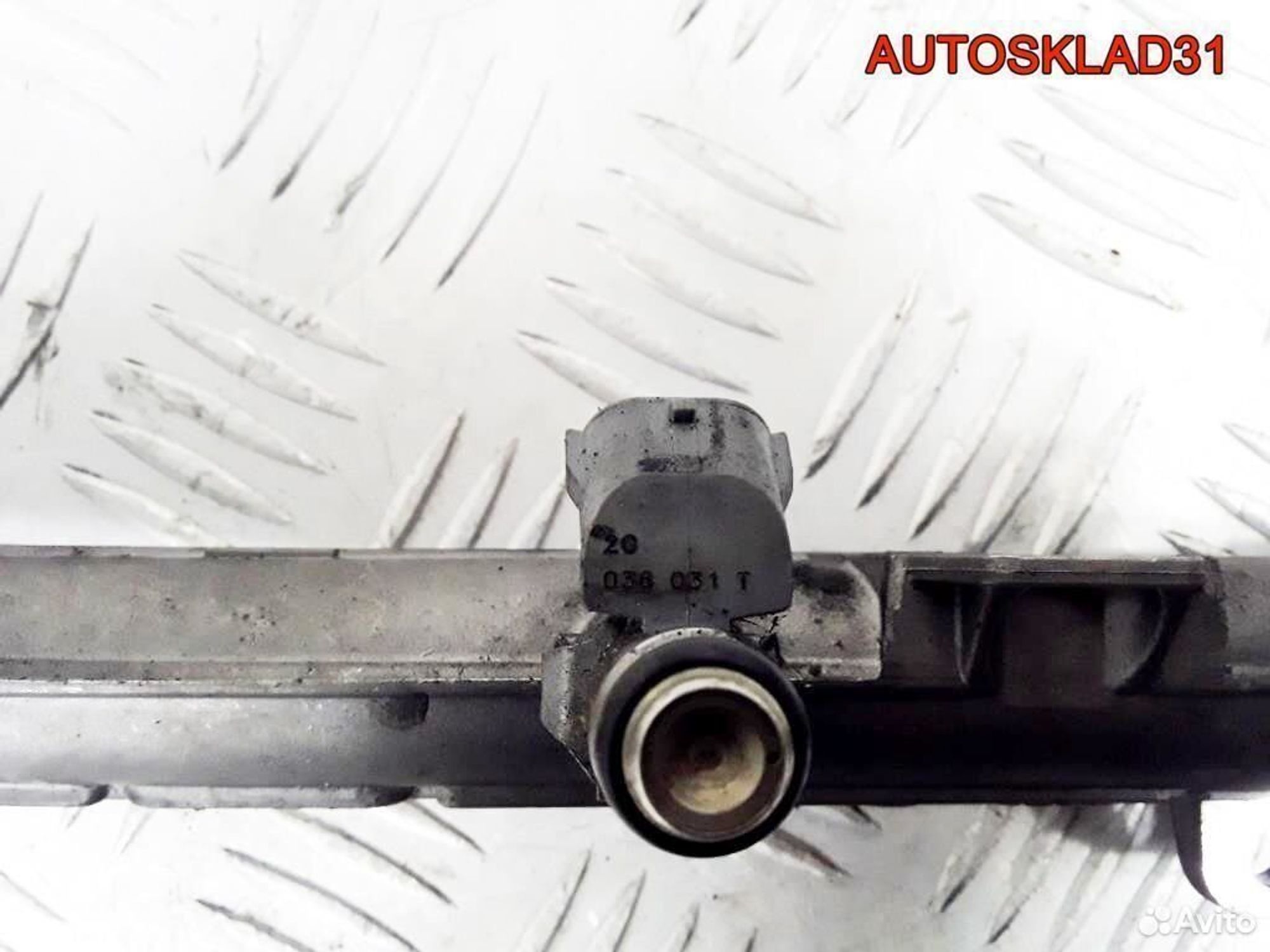 Форсунка топливная VW Golf 4 1,6 AZD 036906031T, 600 рублей, Дубовое