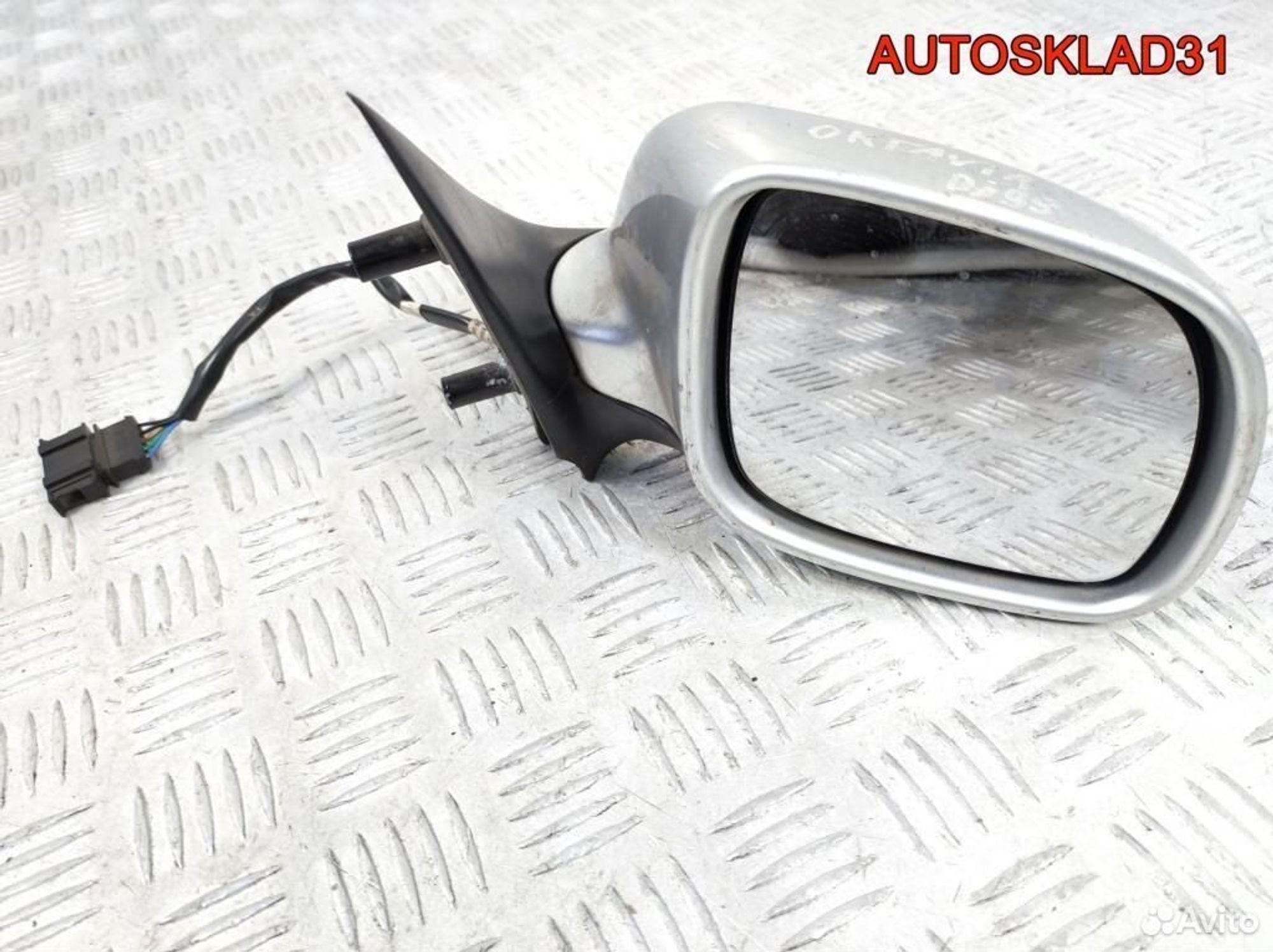 Зеркало правое 5 контактов Skoda Octavia A4 1U1857502C, 3600 рублей, Дубовое