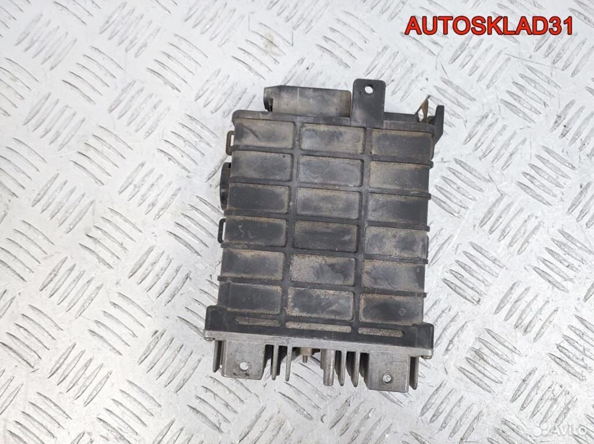 Блок Эбу Volkswagen Passat B3 1.8 RP 855907403, 1000 рублей, Дубовое