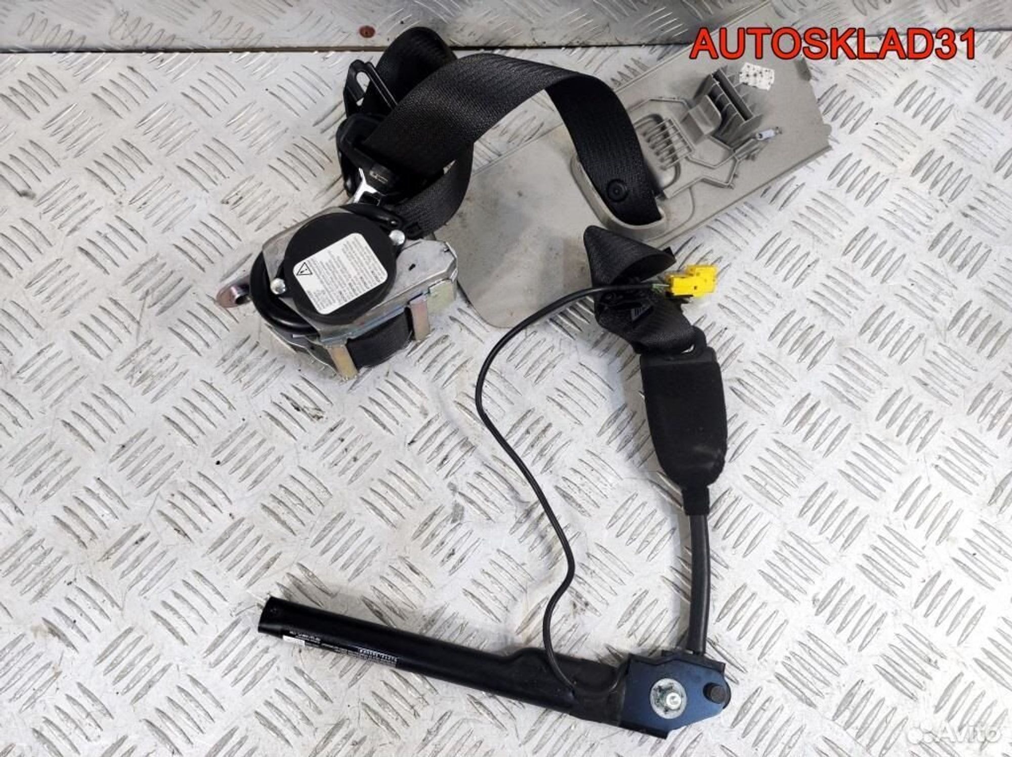 Ремень безопасности передний правый Opel Astra J, 4100 рублей, Дубовое