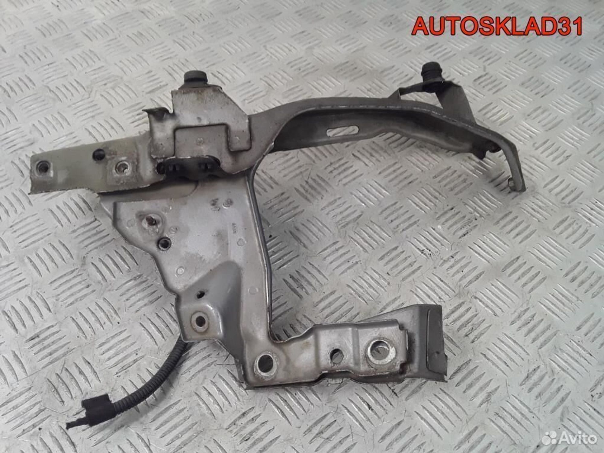 Панель передняя левая Opel Zafira B 13145253, 1800 рублей, Дубовое