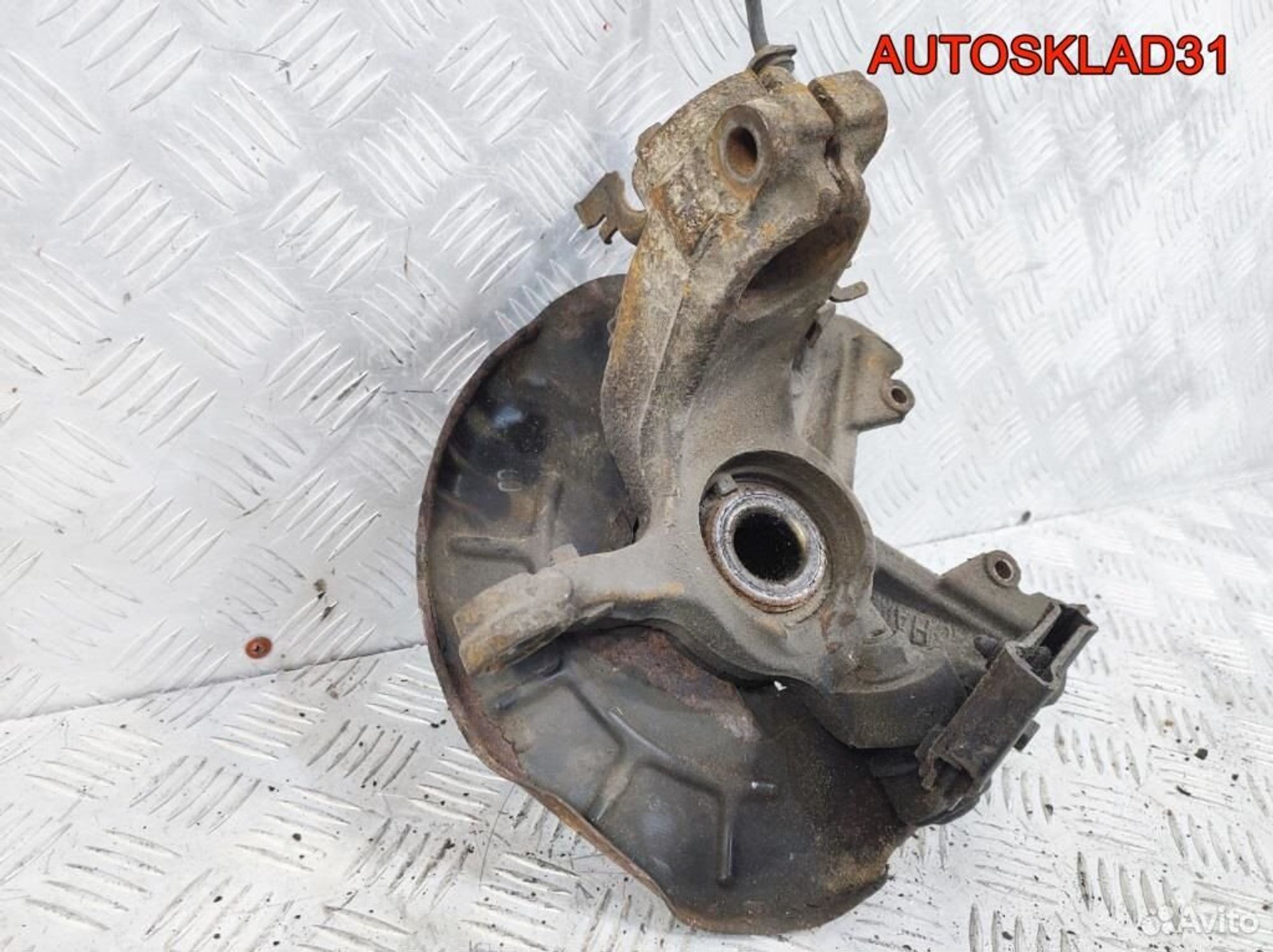 Кулак поворотный перед левый VW Polo 6Q0407255ас, 4100 рублей, Дубовое