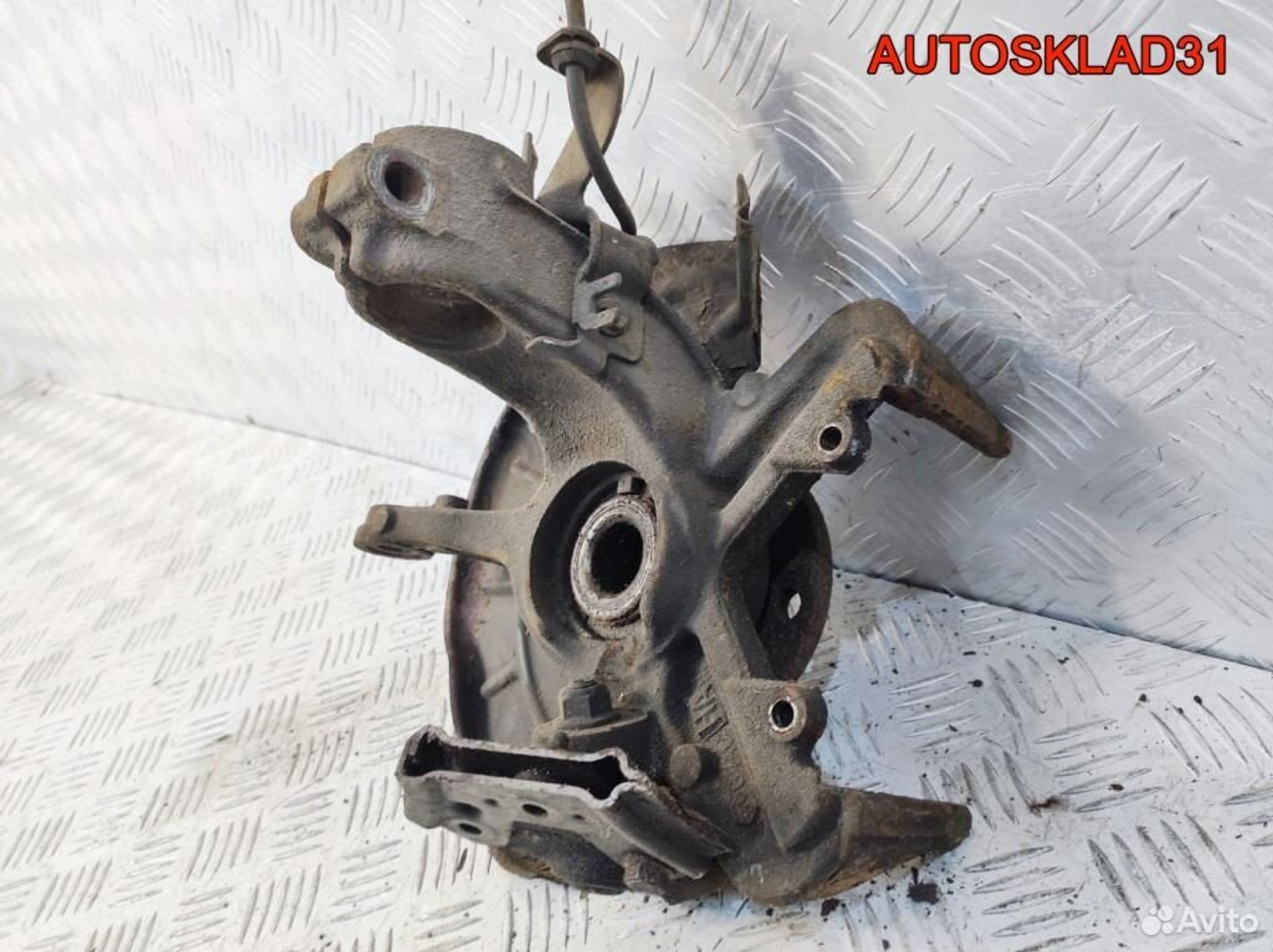 Кулак поворотный перед левый VW Polo 6Q0407255ас, 4100 рублей, Дубовое
