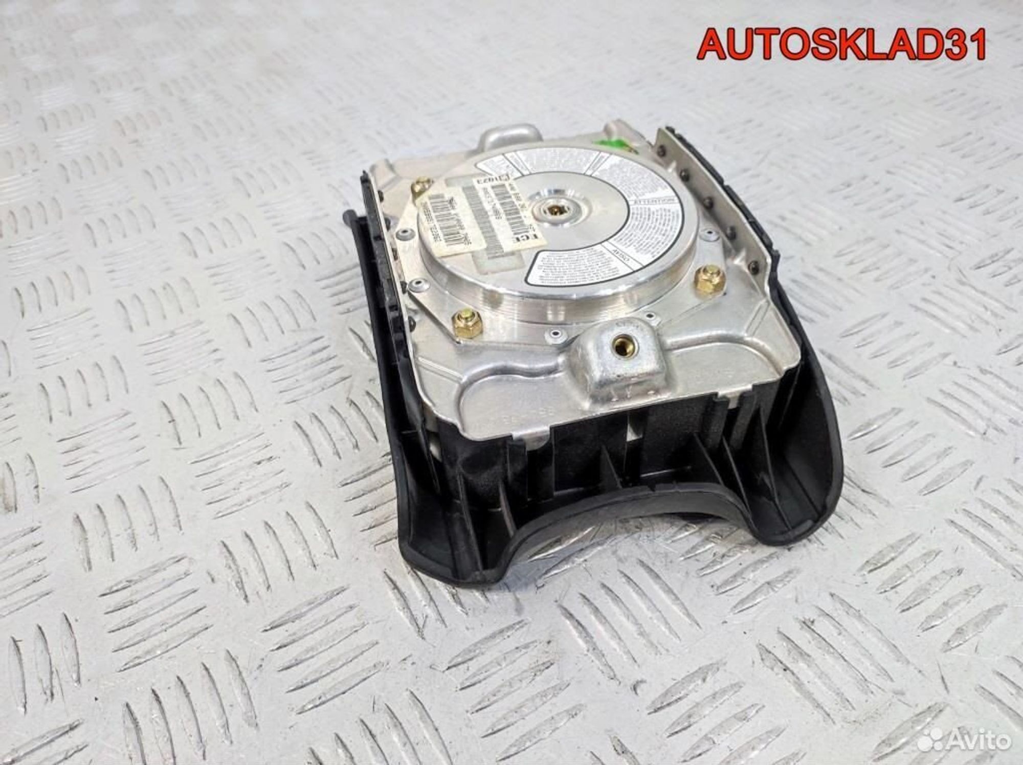 Подушка безопасности в руль Audi A6 C4 4A0880201J, 2100 рублей, Дубовое