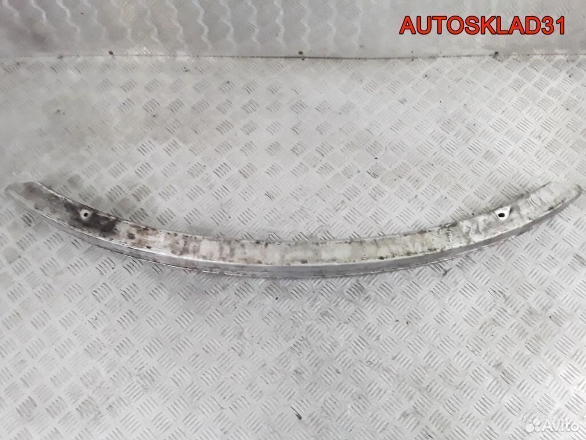 Усилитель переднего бампера VW Passat B5 3B0807113, 1800 рублей, Дубовое