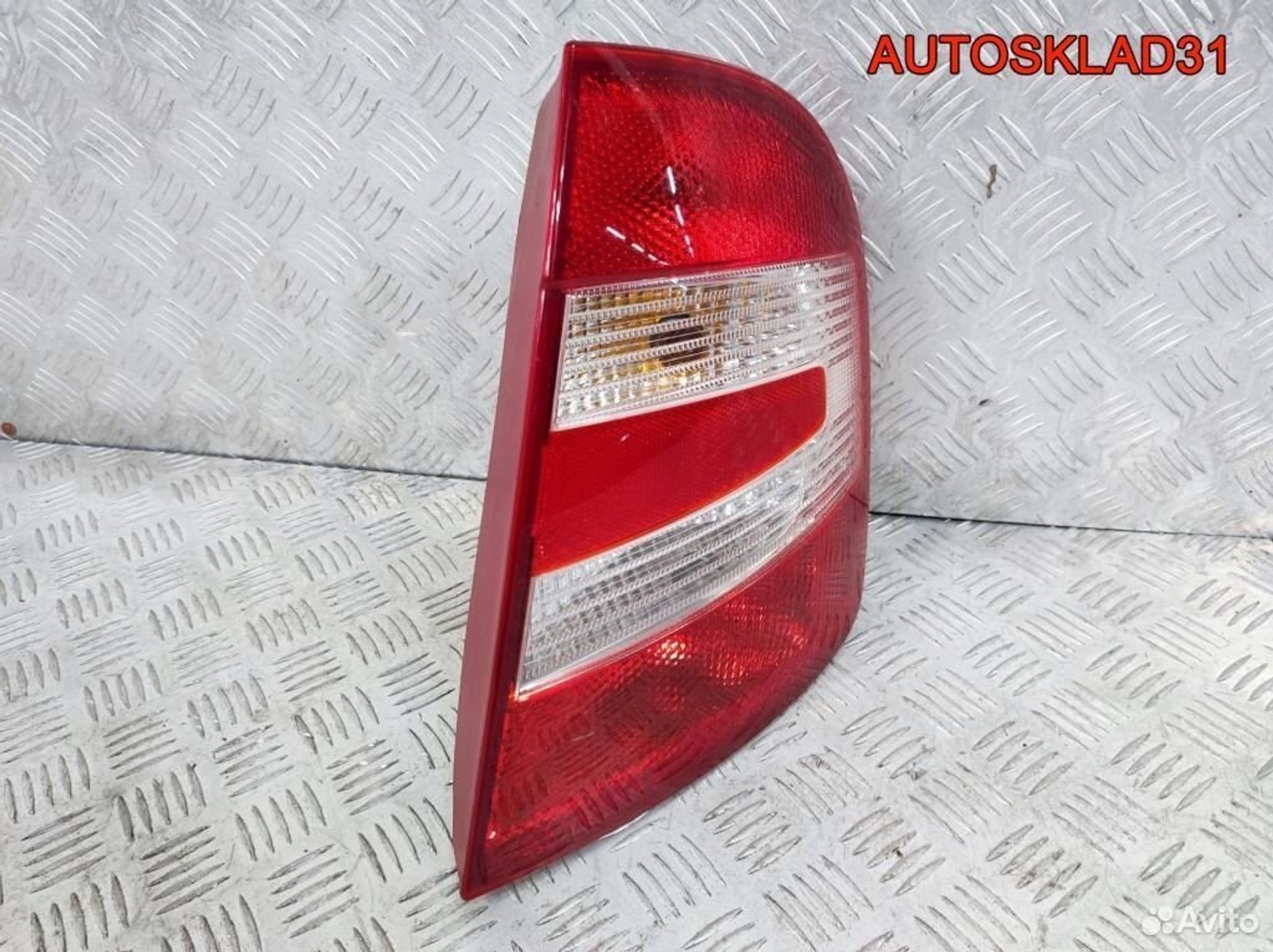 Фонарь задний правый Skoda Fabia 6Y6945096D, 3600 рублей, Дубовое