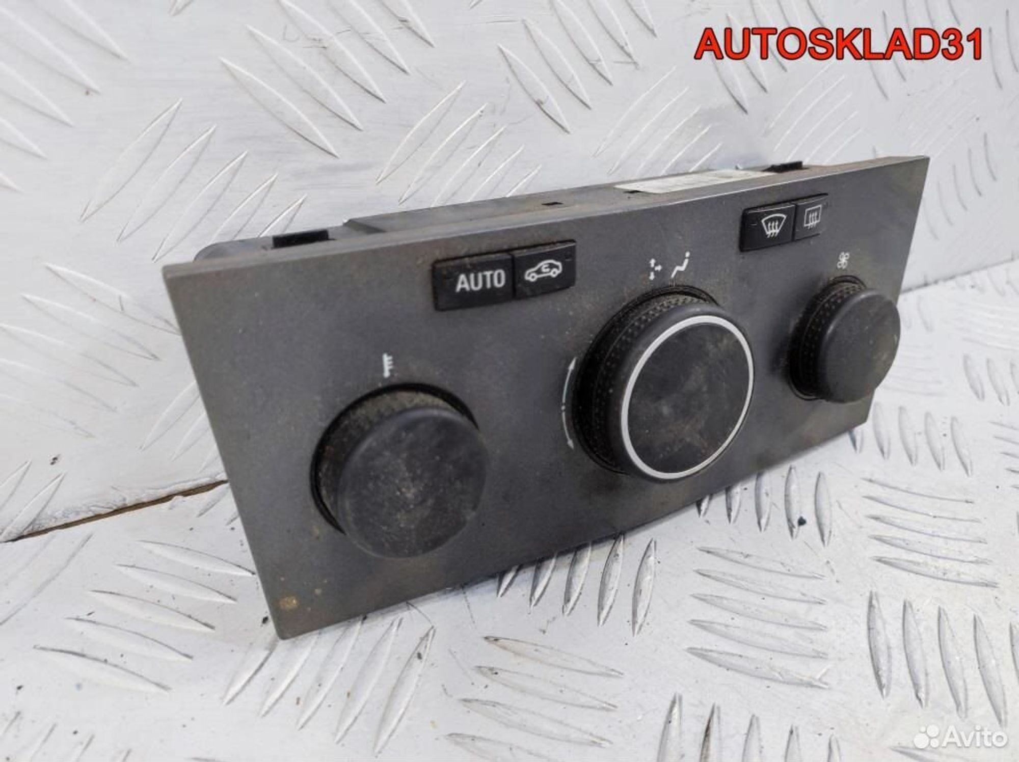 Блок климат контроля Opel Zafira B 13168100, 3300 рублей, Дубовое