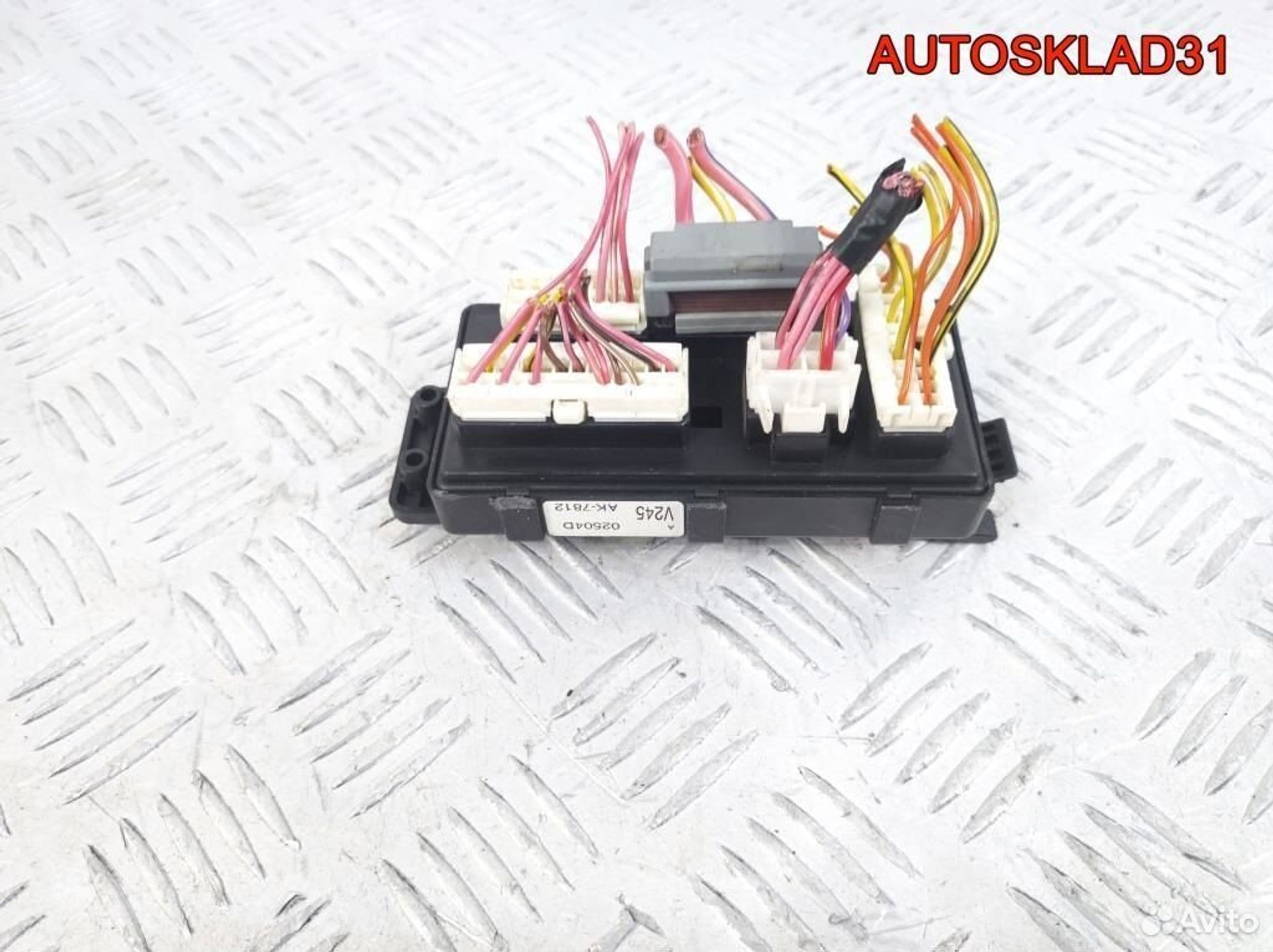 Блок предохранителей Chevrolet Evanda 96489524, 2100 рублей, Дубовое