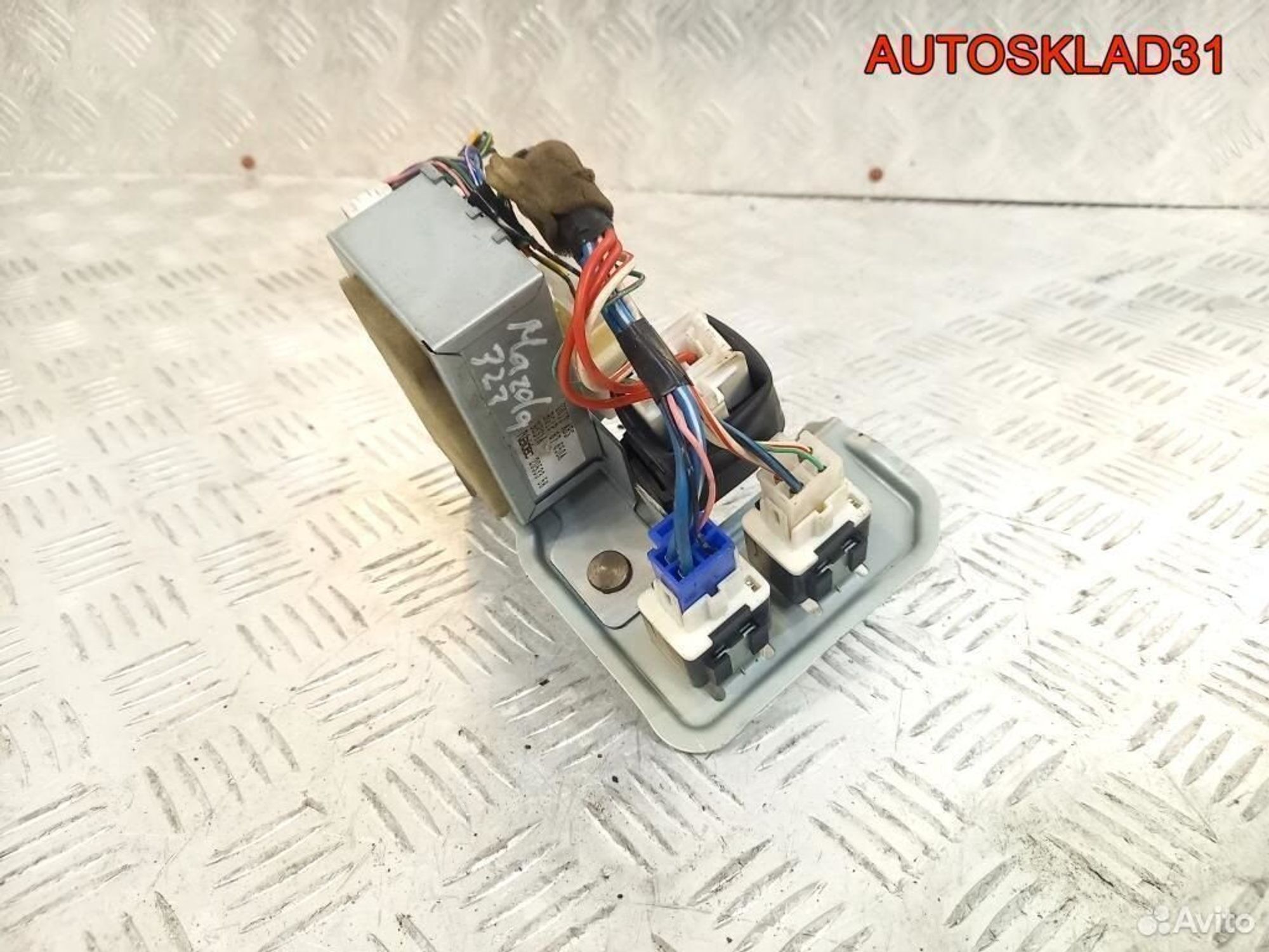 Блоку управления ABS Mazda 323 BA bg1p67650a, 3600 рублей, Дубовое