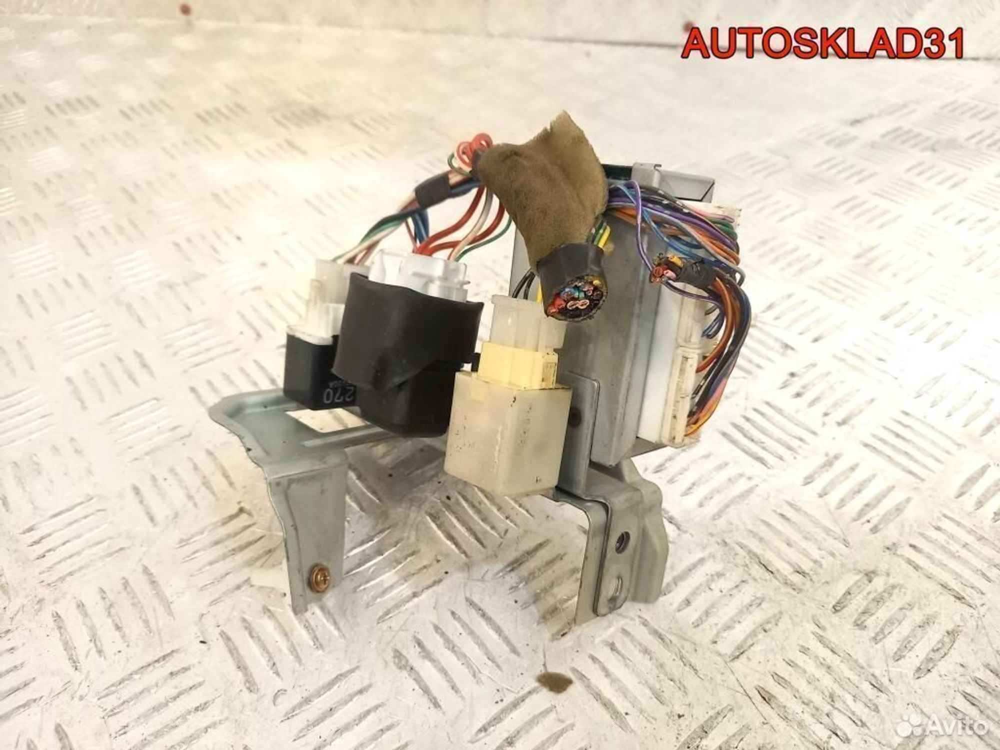 Блоку управления ABS Mazda 323 BA bg1p67650a, 3600 рублей, Дубовое