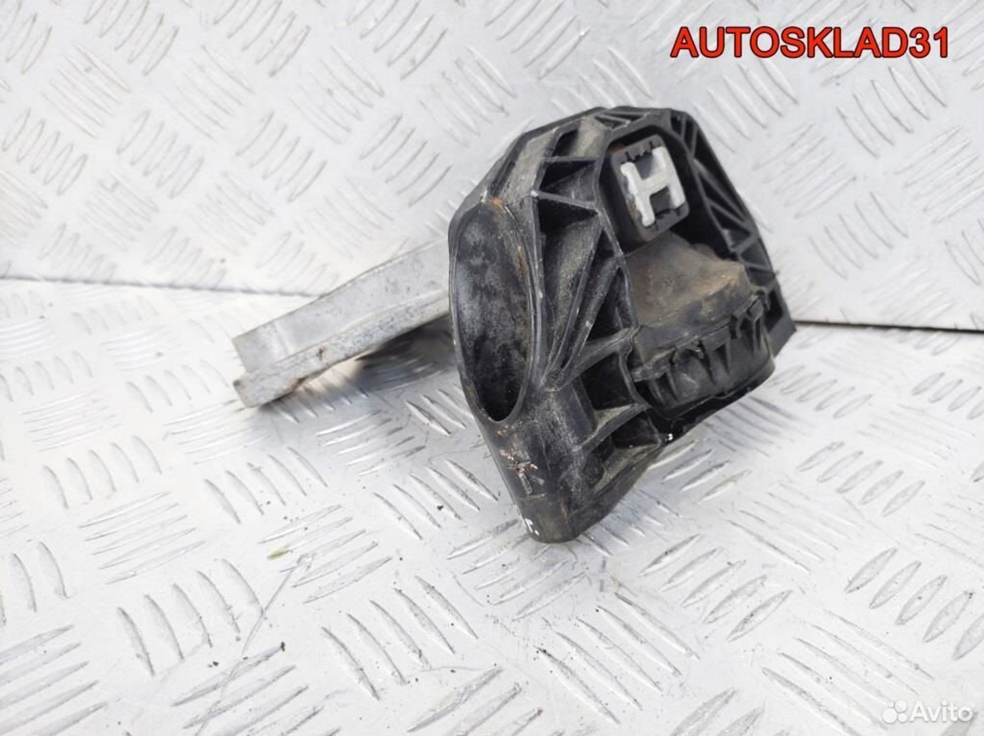 Опора двигателя правая Peugeot 208 9676771080, 2100 рублей, Дубовое