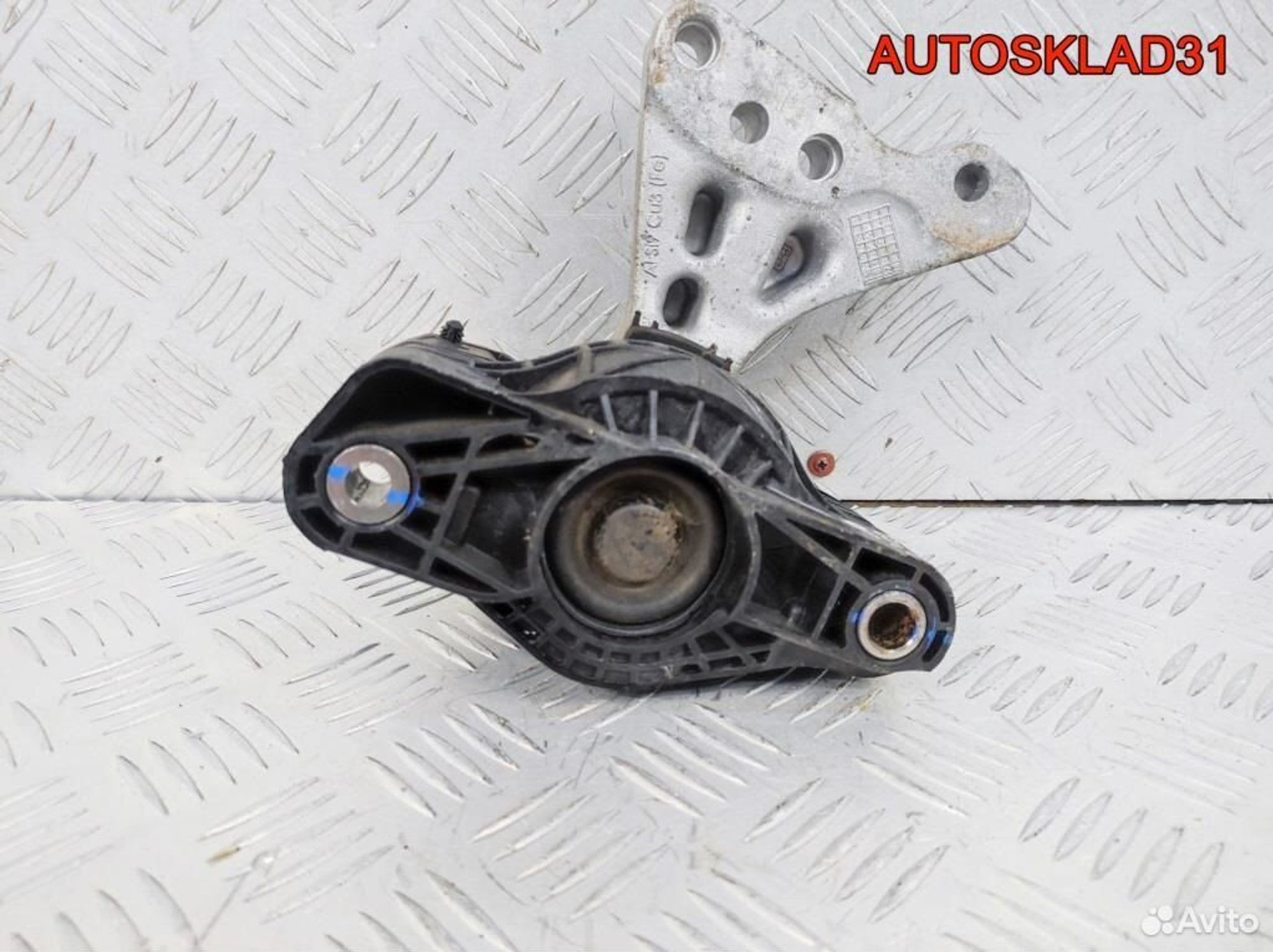 Опора двигателя правая Peugeot 208 9676771080, 2100 рублей, Дубовое