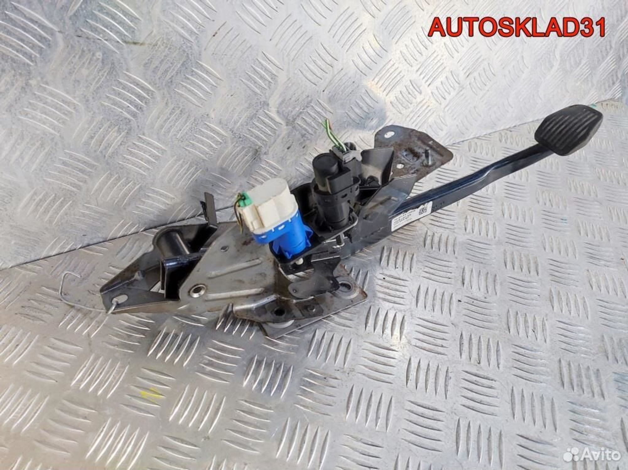 Педаль тормоза МКПП Ford C-MAX 3M512467AN, 1100 рублей, Дубовое