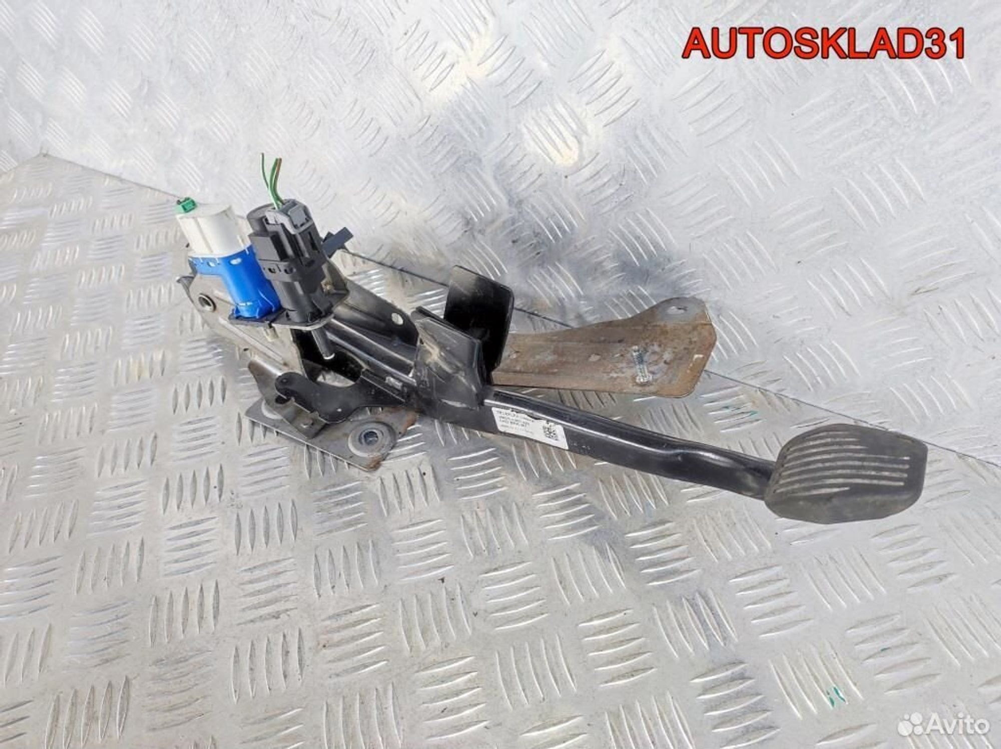 Педаль тормоза МКПП Ford C-MAX 3M512467AN, 1100 рублей, Дубовое