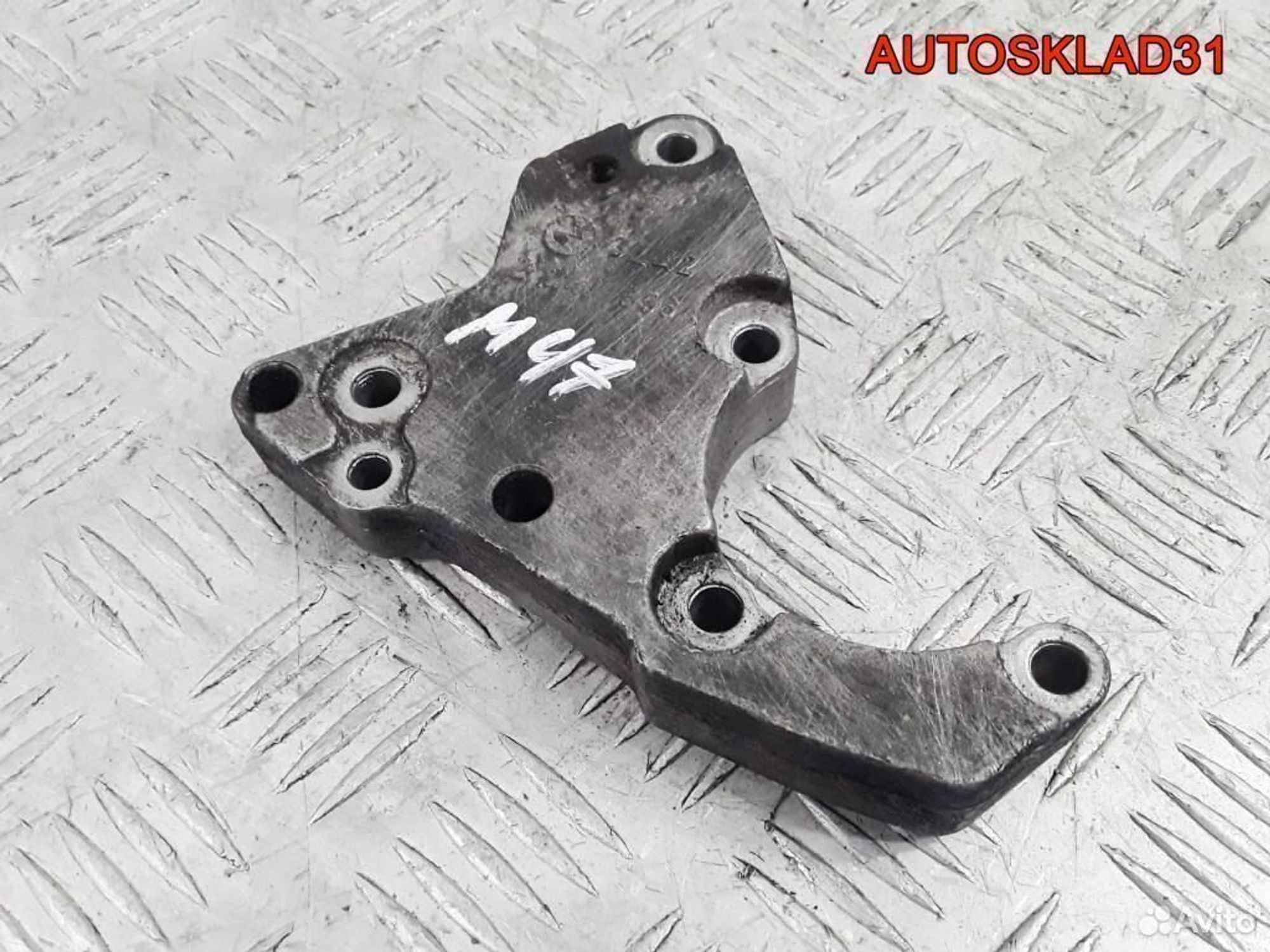 Кронштейн гидроусилителя BMW E46 32412247556, 900 рублей, Дубовое