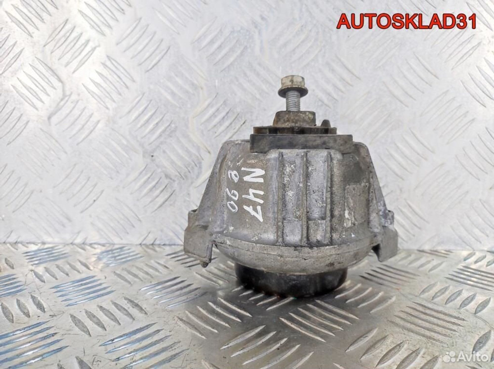 Опора двигателя BMW E90 2,0 N47D20C Дизель, 2600 рублей, Дубовое