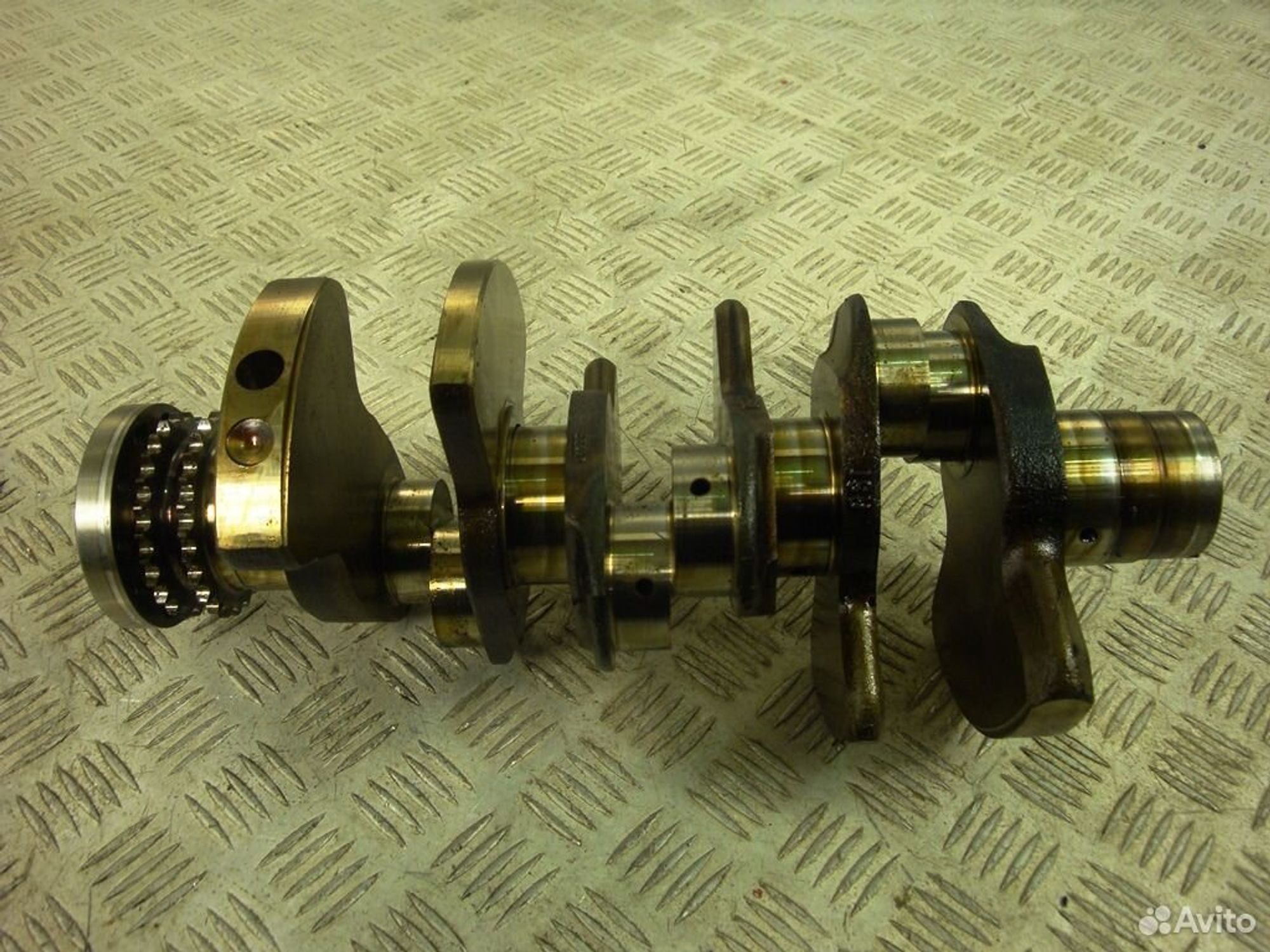 Коленчатый вал Audi A6 C6 2.4 BDW 06E105101G, 14600 рублей, Дубовое