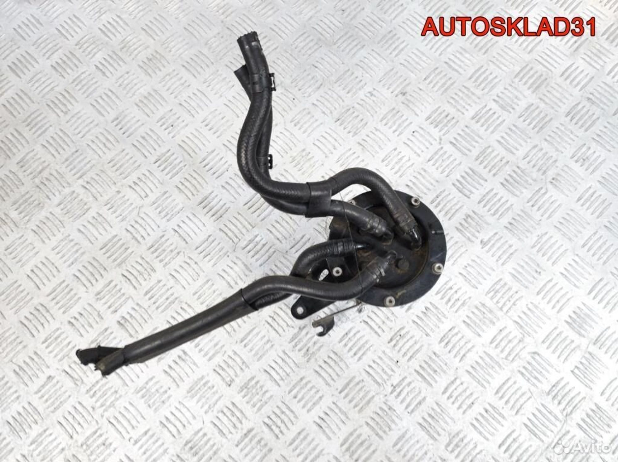 Корпус топливного фильтра VW Passat B6 3C0127400A, 4100 рублей, Дубовое