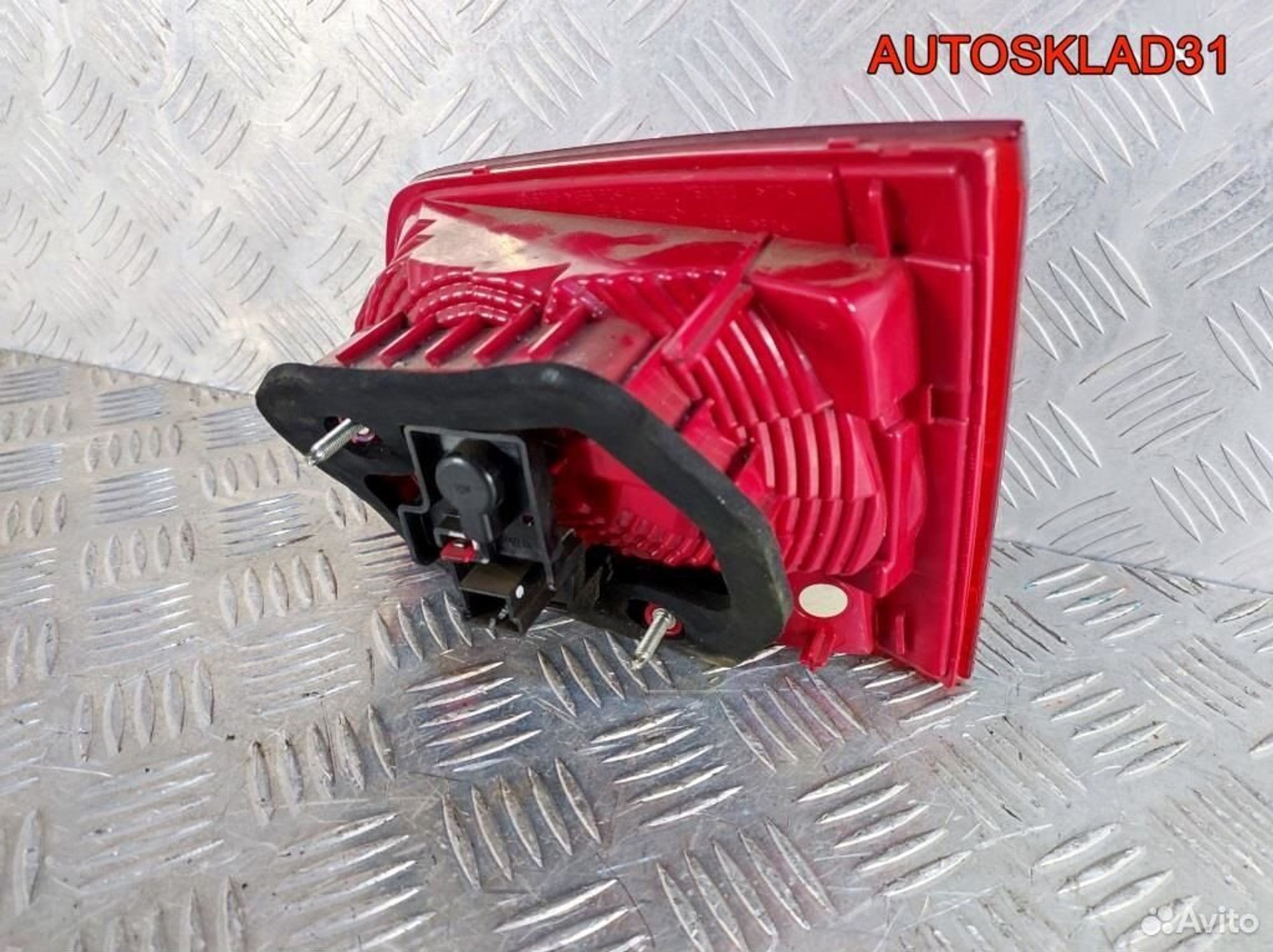 Фонарь задний левый VW Touareg 7P6945093A, 4600 рублей, Дубовое