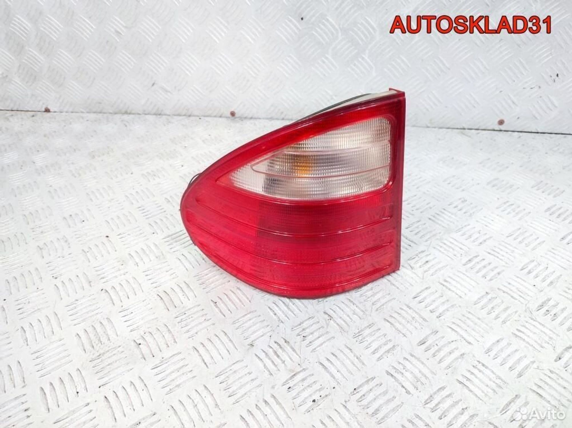 Фонарь задний наружный левый Mercedes Benz W210, 2300 рублей, Дубовое