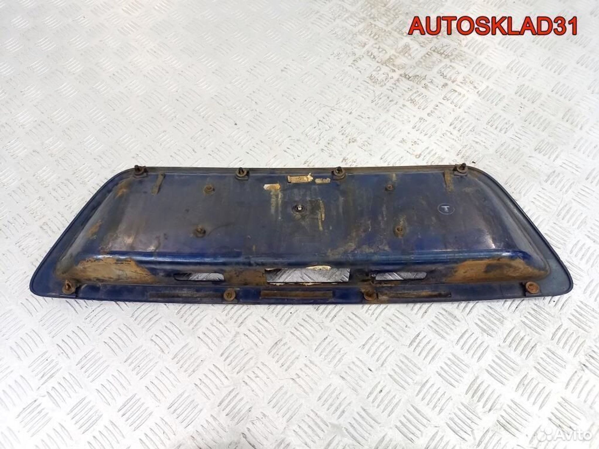 Накладка крышки багажника Mercedes W203 Универсал, 2500 рублей, Дубовое