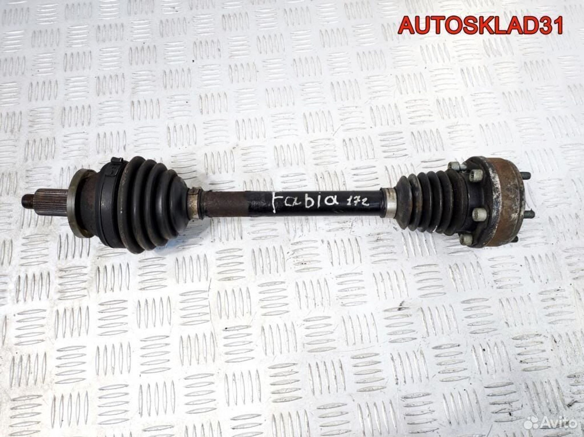 Полуось передняя левая Skoda Fabia 6Q0407271AT, 5000 рублей, Дубовое