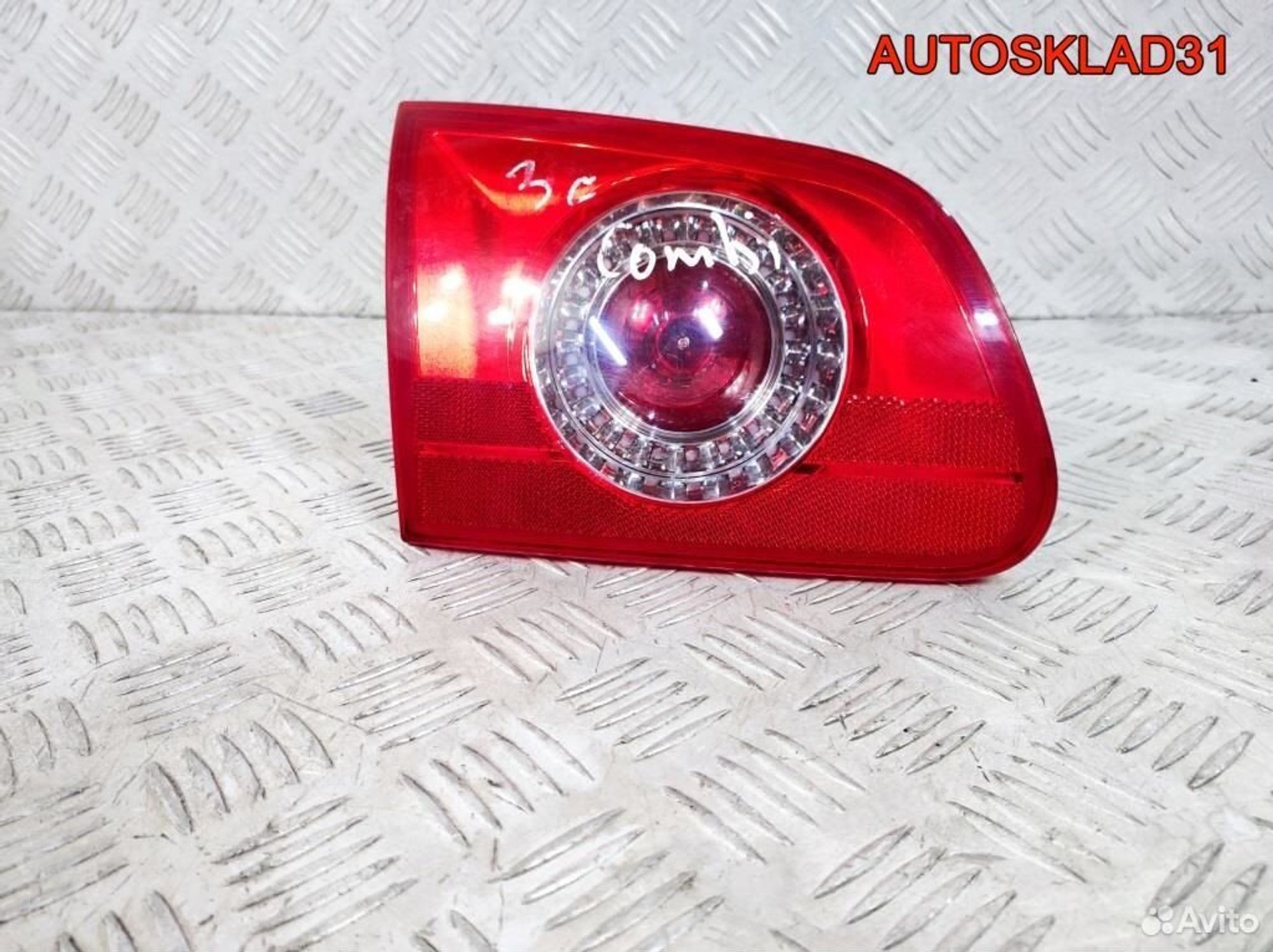 Фонарь задний внутренний левый VW Passat 3C9945093, 1700 рублей, Дубовое