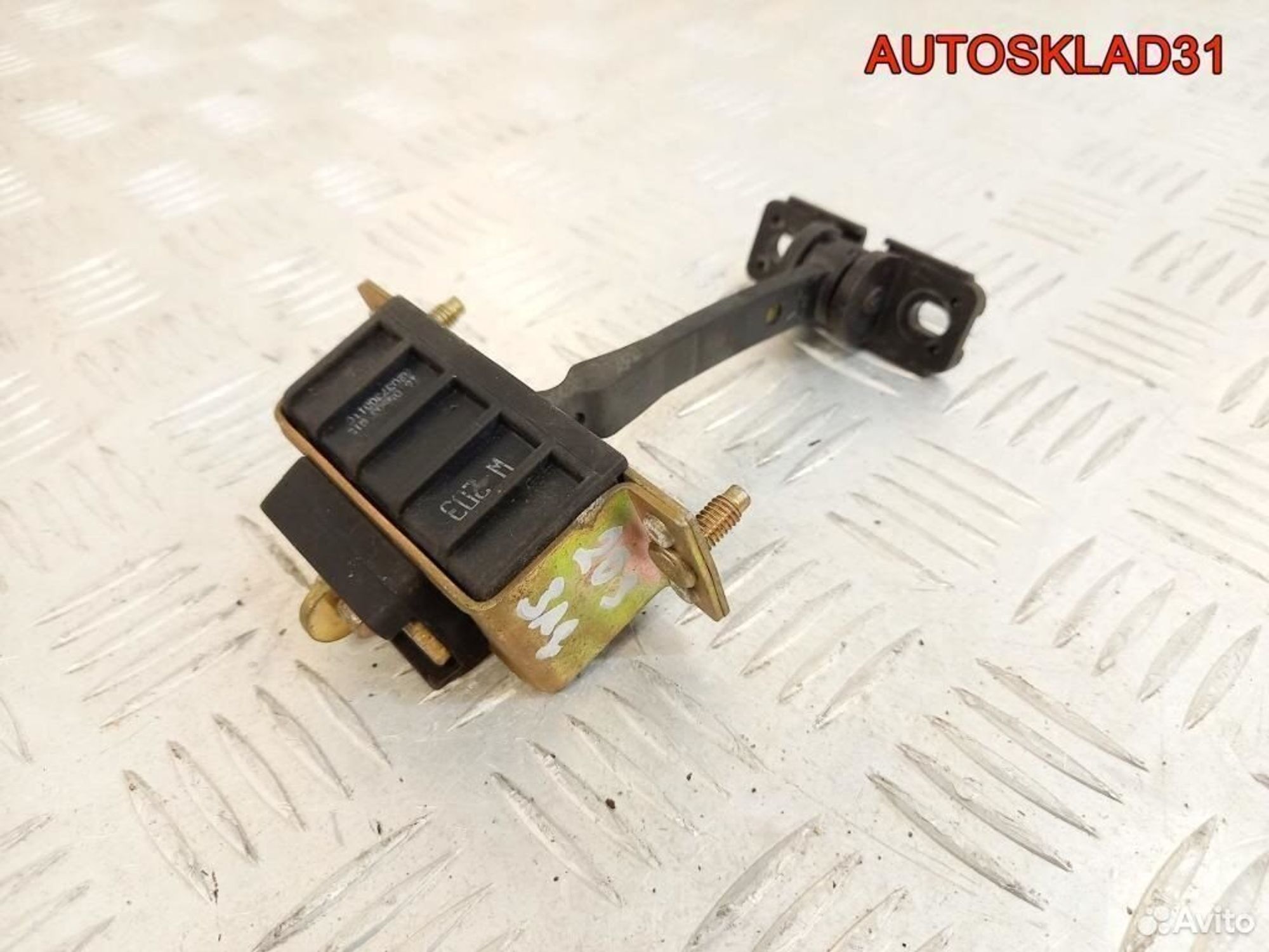 Ограничитель двери задней Mercedes W203 2037300116, 1200 рублей, Дубовое