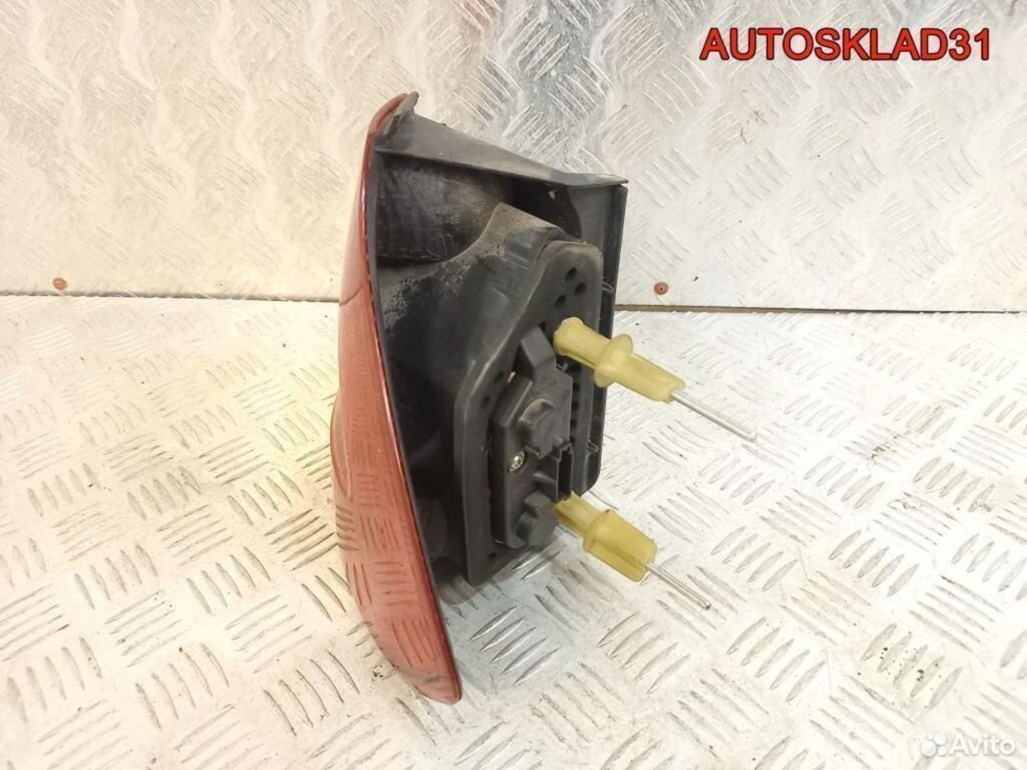 Фонарь задний наружный правый Ford Galaxy 1524439, 2900 рублей, Дубовое