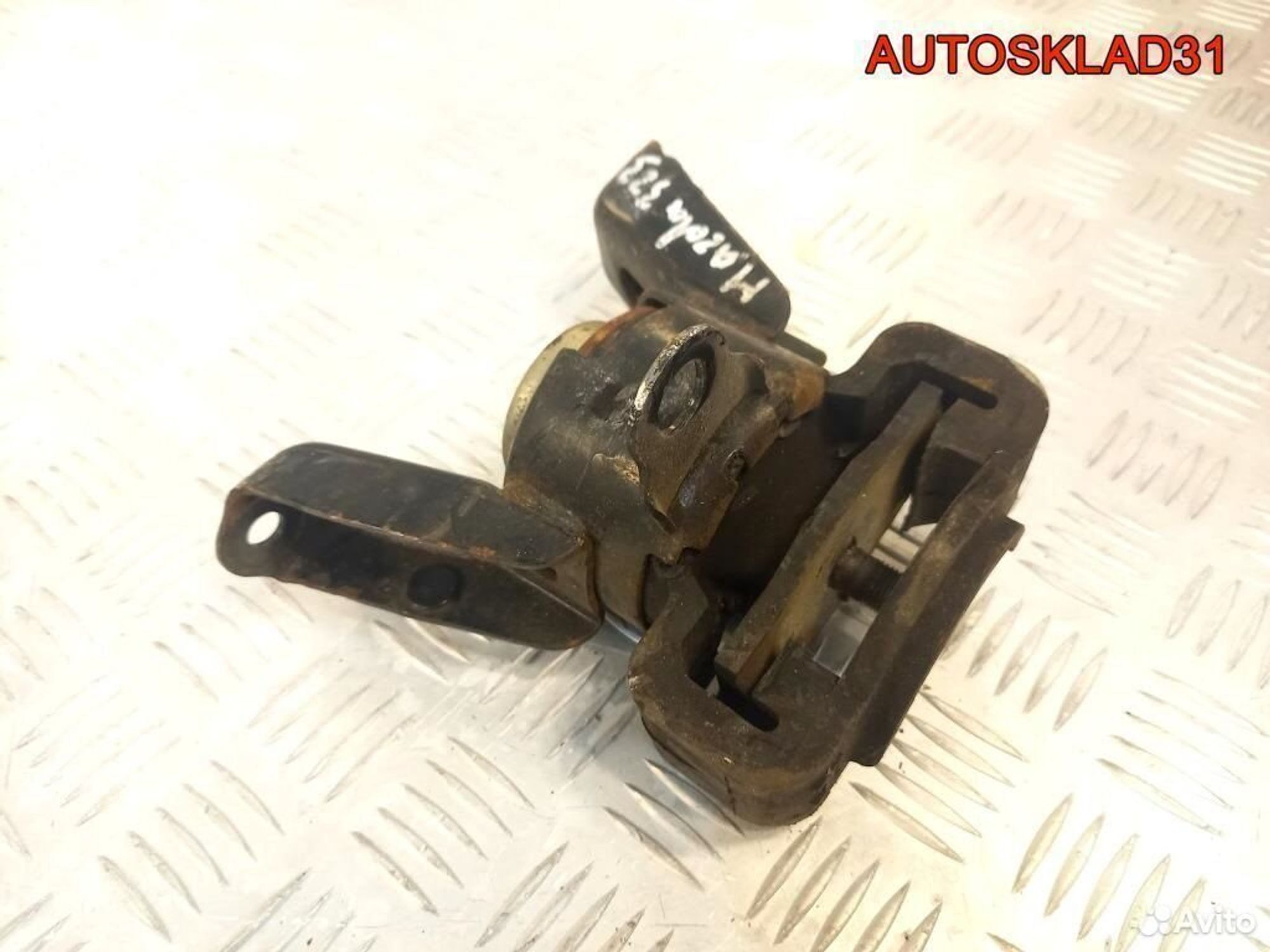 Опора двигателя правая Mazda 323 BA MZM009, 5400 рублей, Дубовое