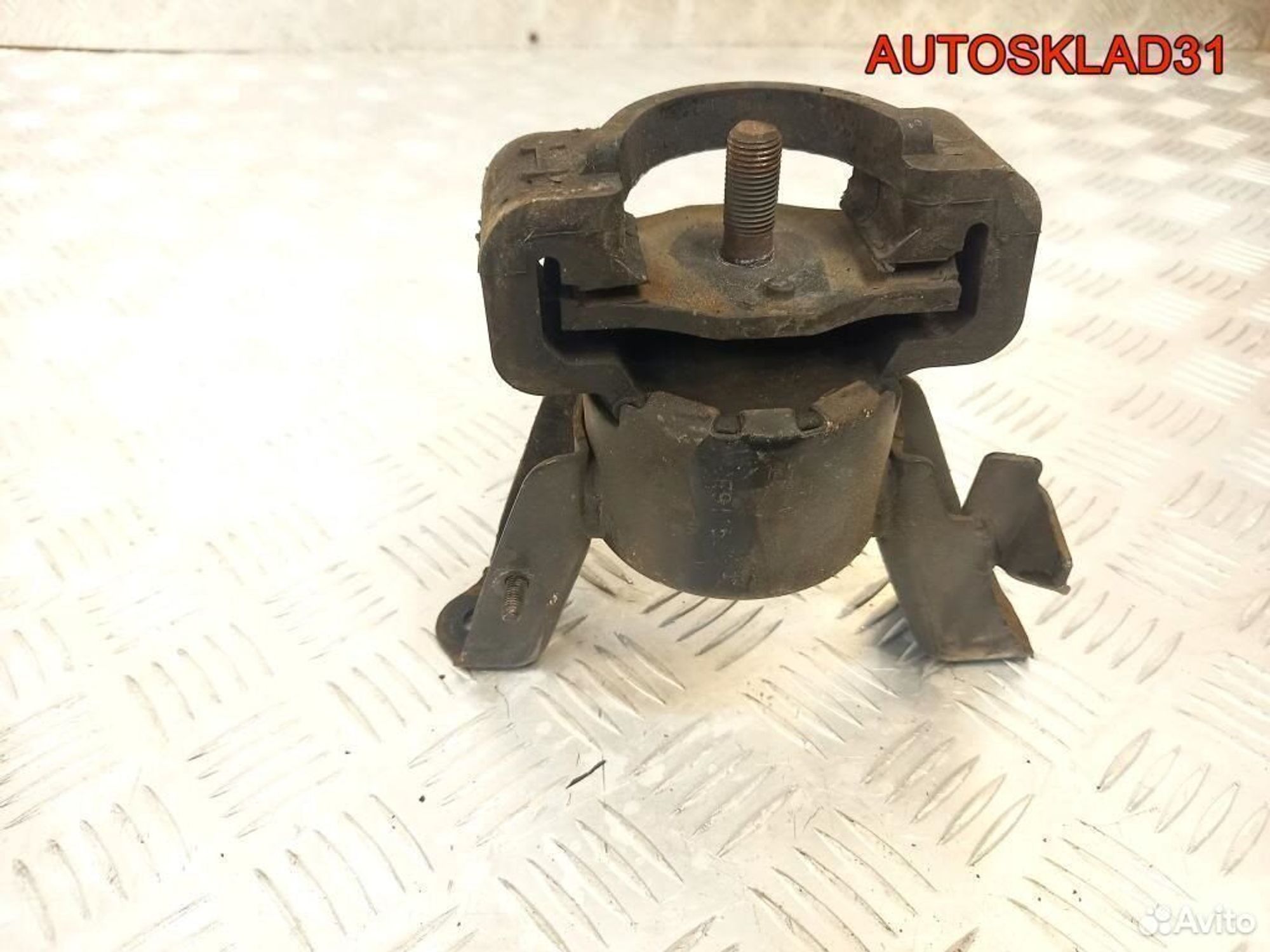 Опора двигателя правая Mazda 323 BA MZM009, 5400 рублей, Дубовое