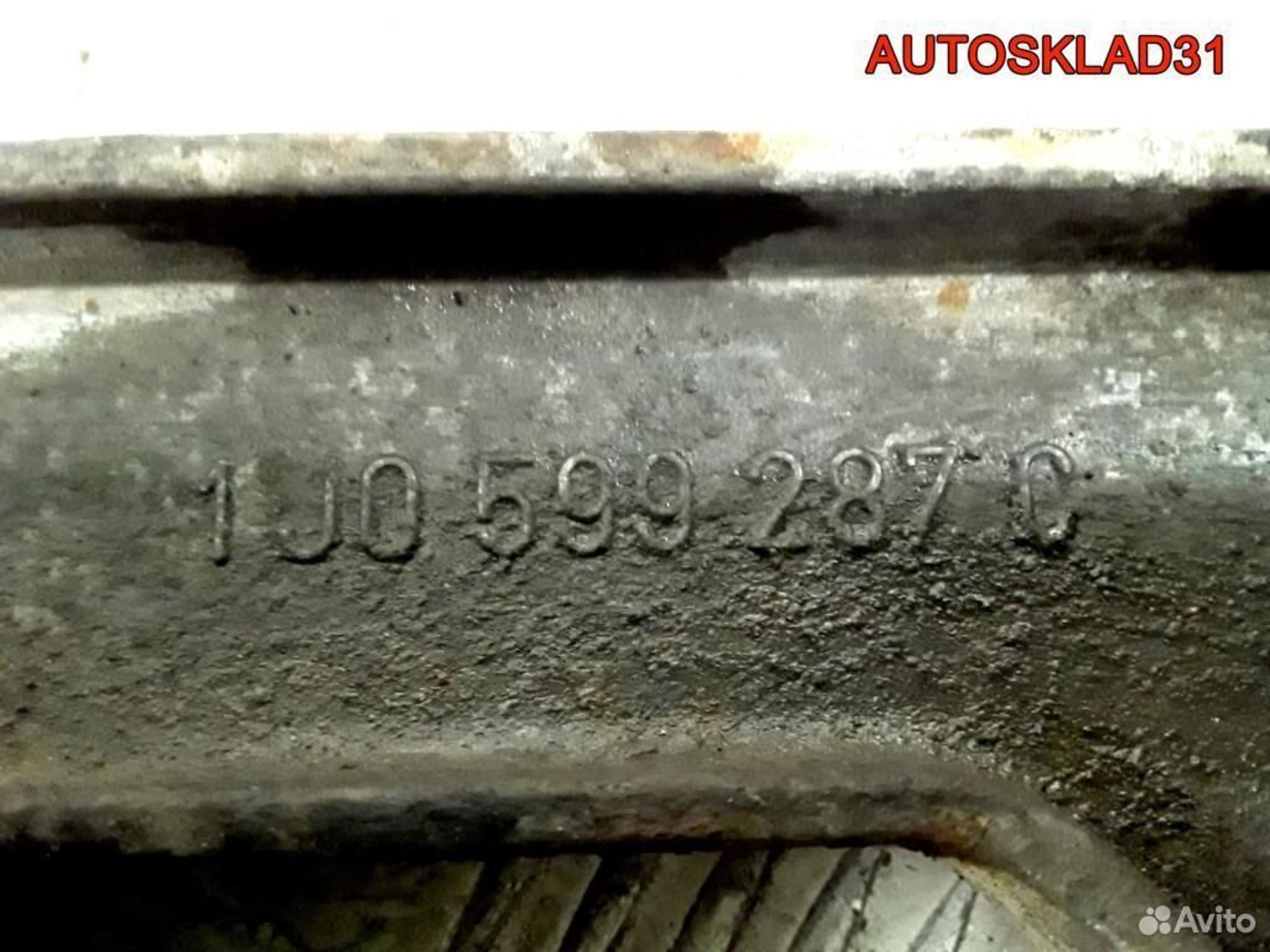 Кронштейн редуктора Фольксваген Гольф 4 1J0599287C, 1700 рублей, Дубовое