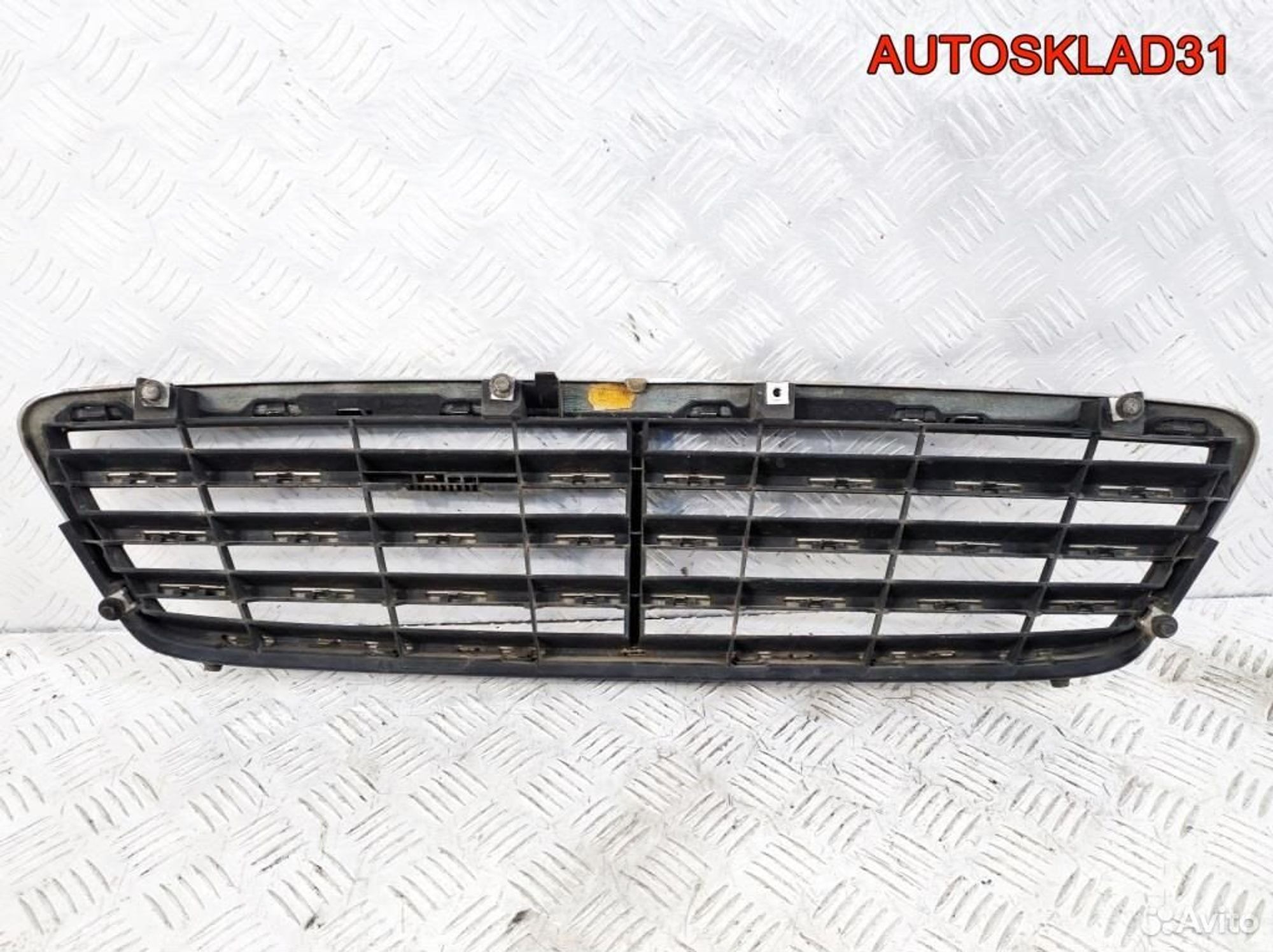 Решетка радиатора Mercedes Benz W203 A2038800223, 5400 рублей, Дубовое