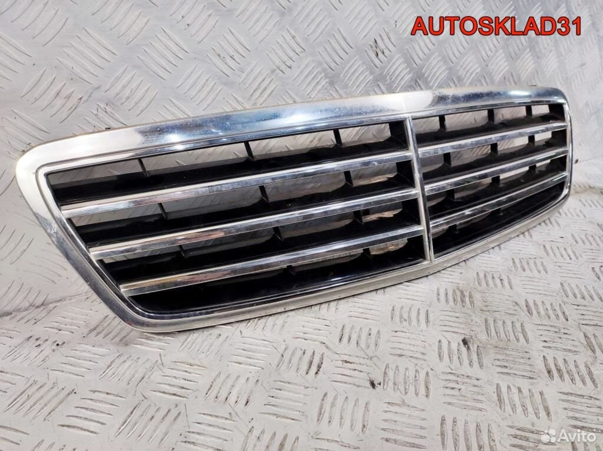 Решетка радиатора Mercedes Benz W203 A2038800223, 5400 рублей, Дубовое