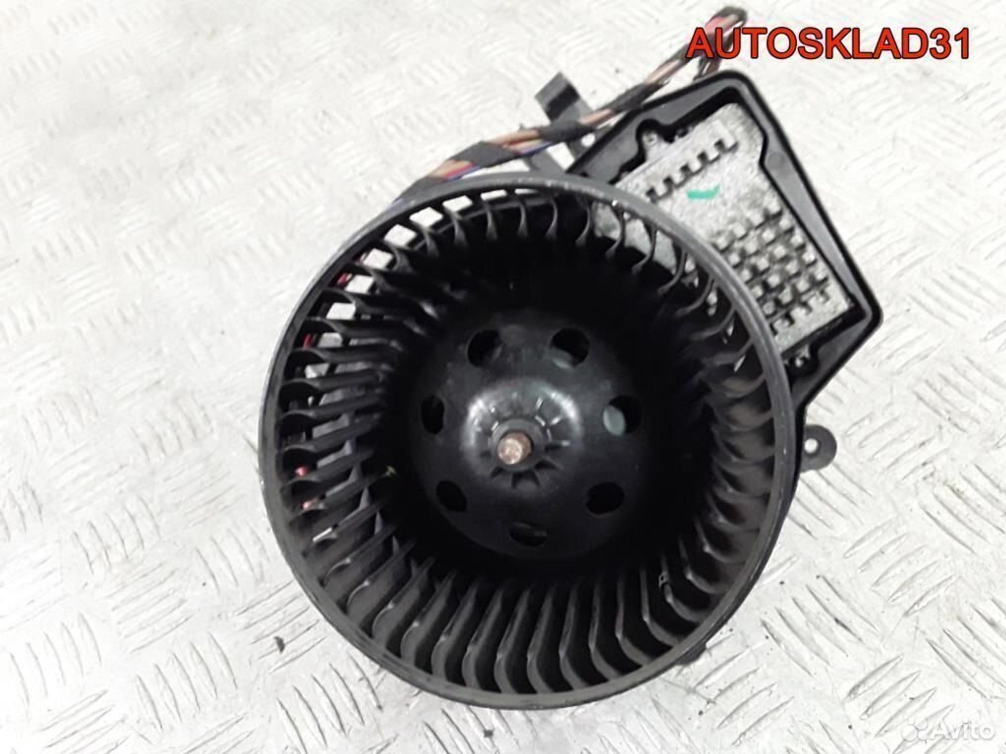 Моторчик отопителя Mercedes Benz W203 A2038202514, 3600 рублей, Дубовое